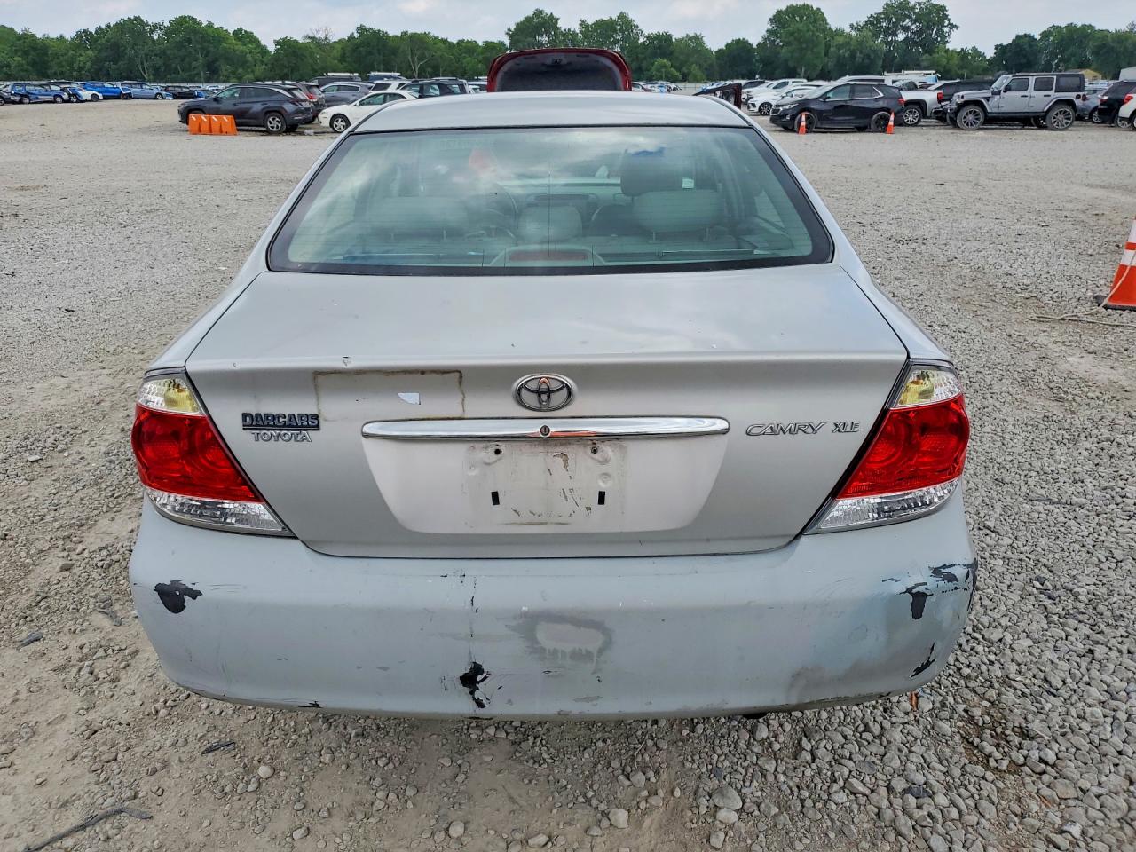 2005 Toyota Camry Silver vin: 4T1BE30K95U428528