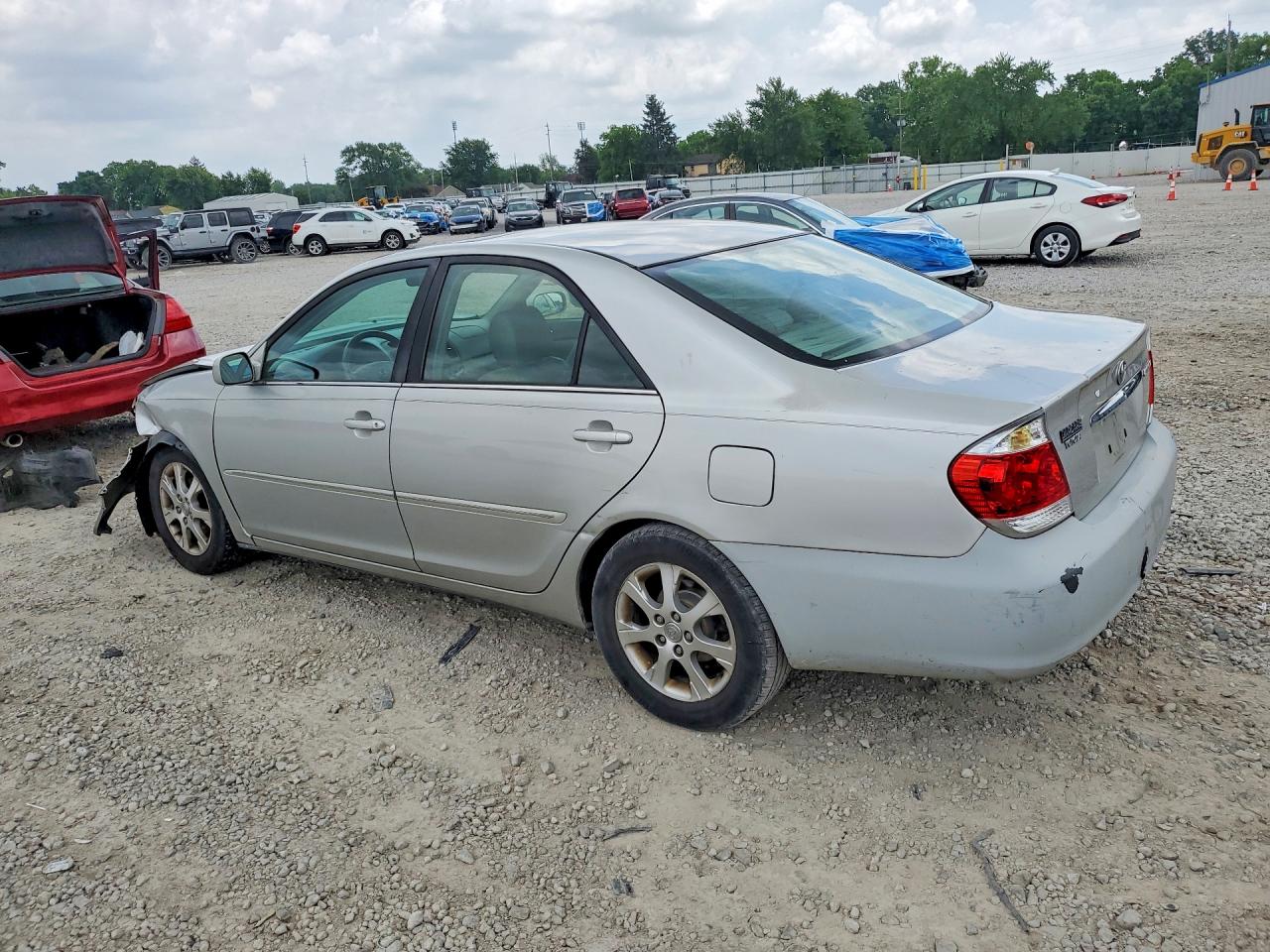 2005 Toyota Camry Silver vin: 4T1BE30K95U428528