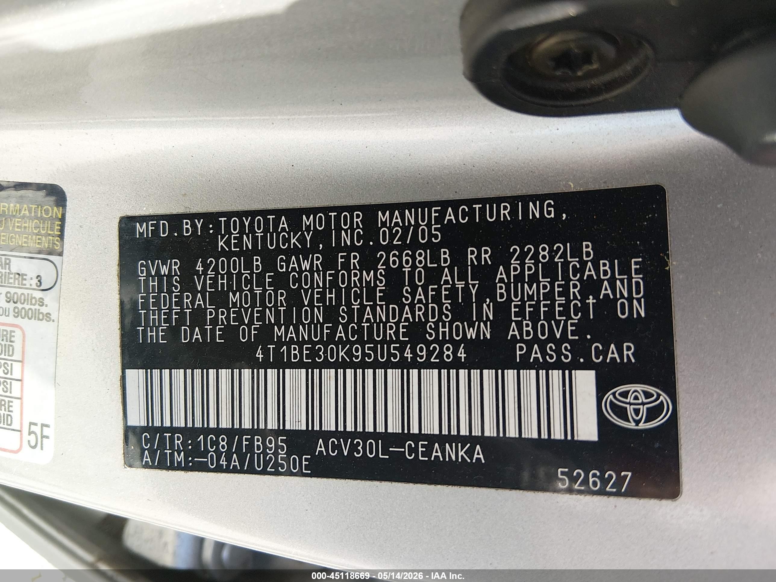 2005 Toyota Camry Le Silver vin: 4T1BE30K95U549284
