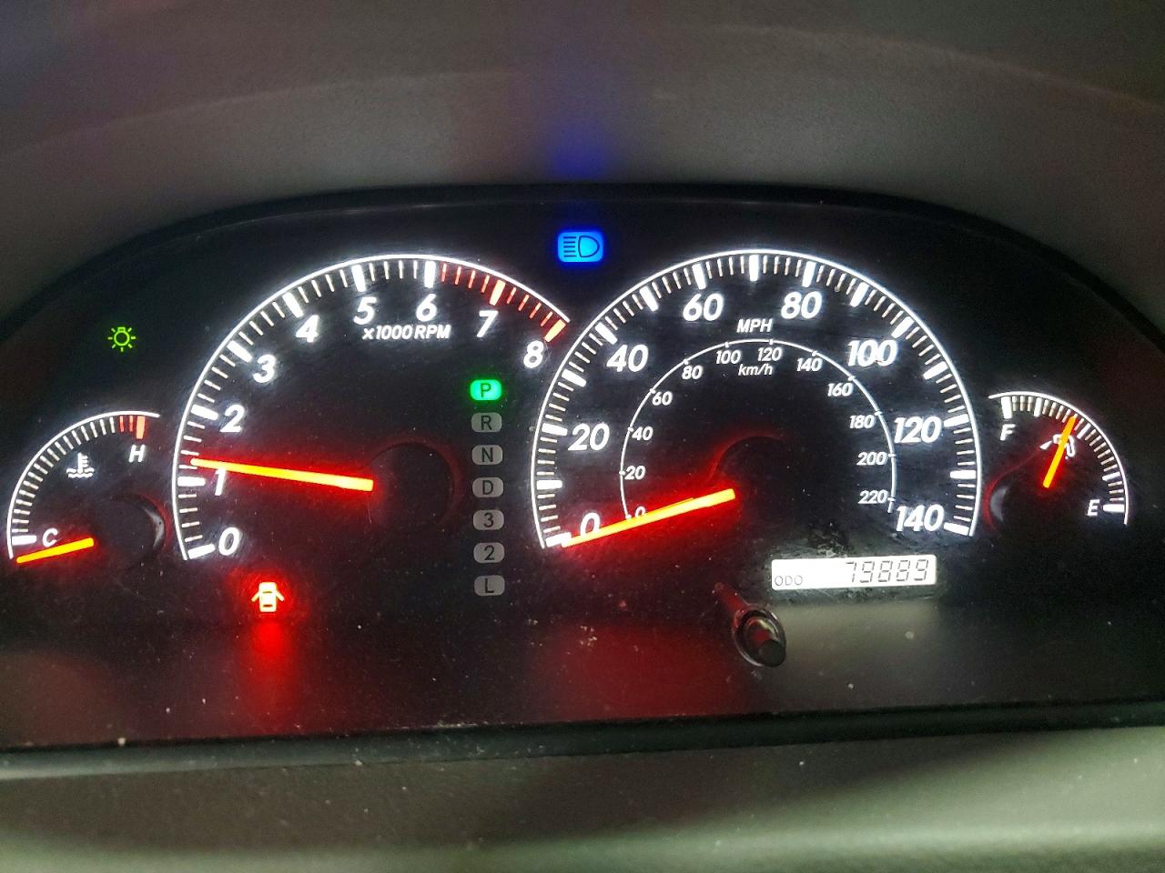 2005 Toyota Camry Le Серебряный vin: 4T1BE30K95U564030
