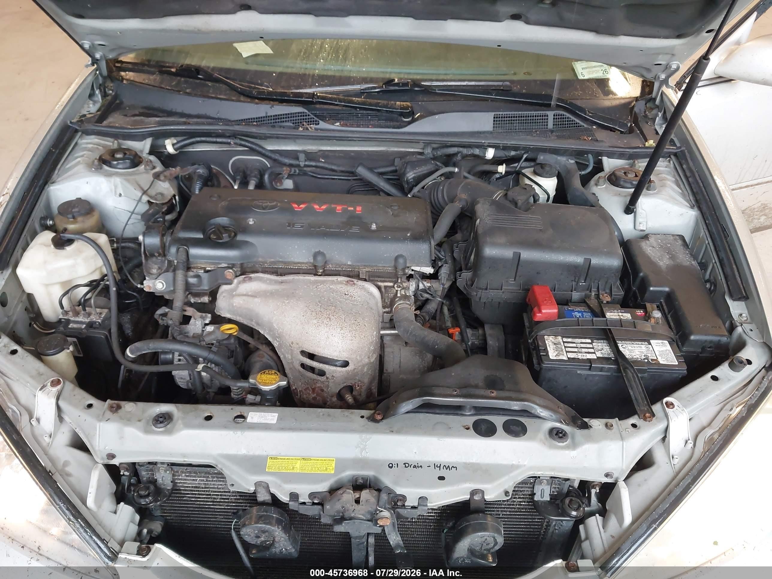 2005 Toyota Camry Le Silver vin: 4T1BE30K95U967893