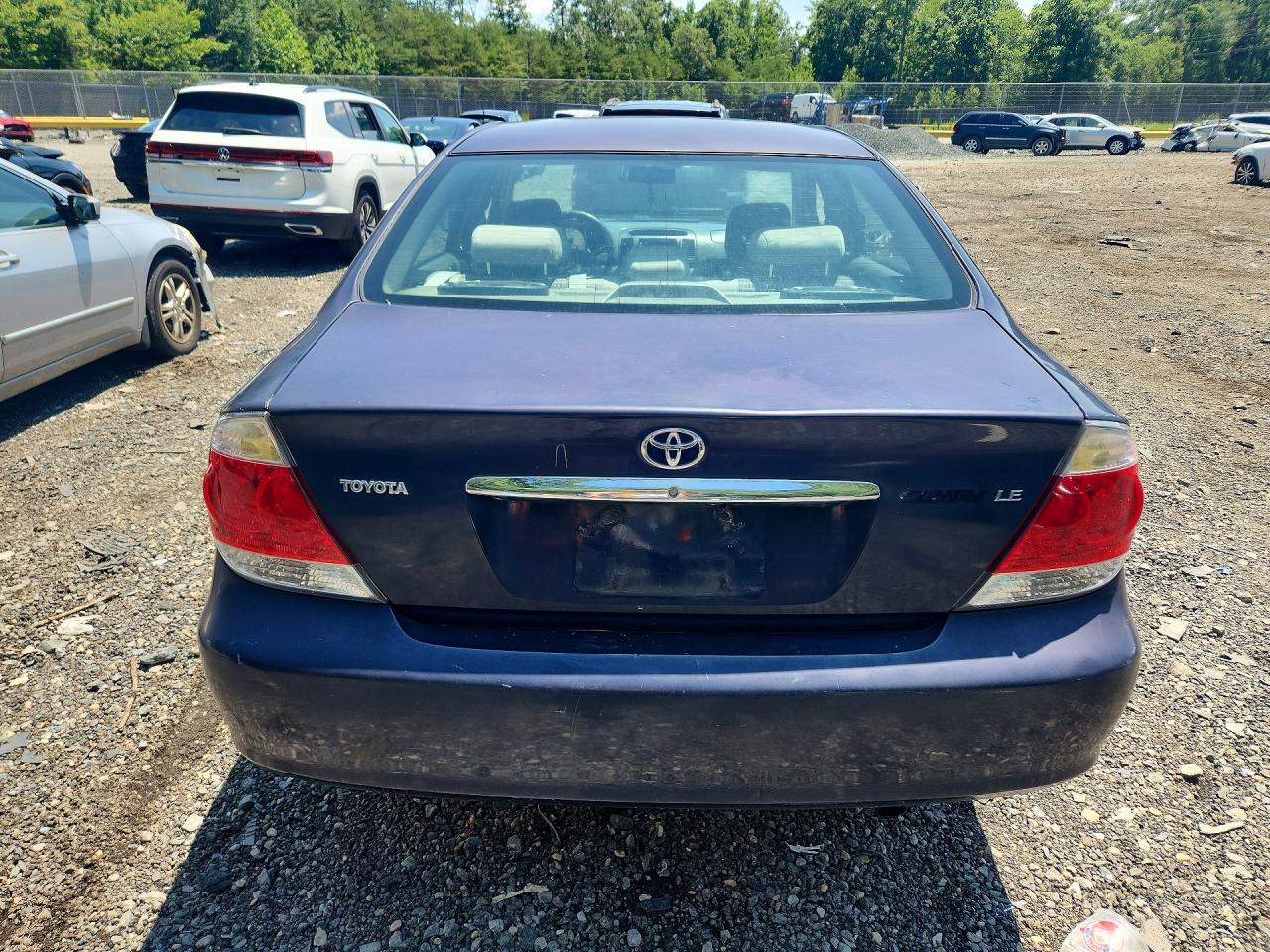 2006 Toyota Camry Le Blue vin: 4T1BE30K96U159948