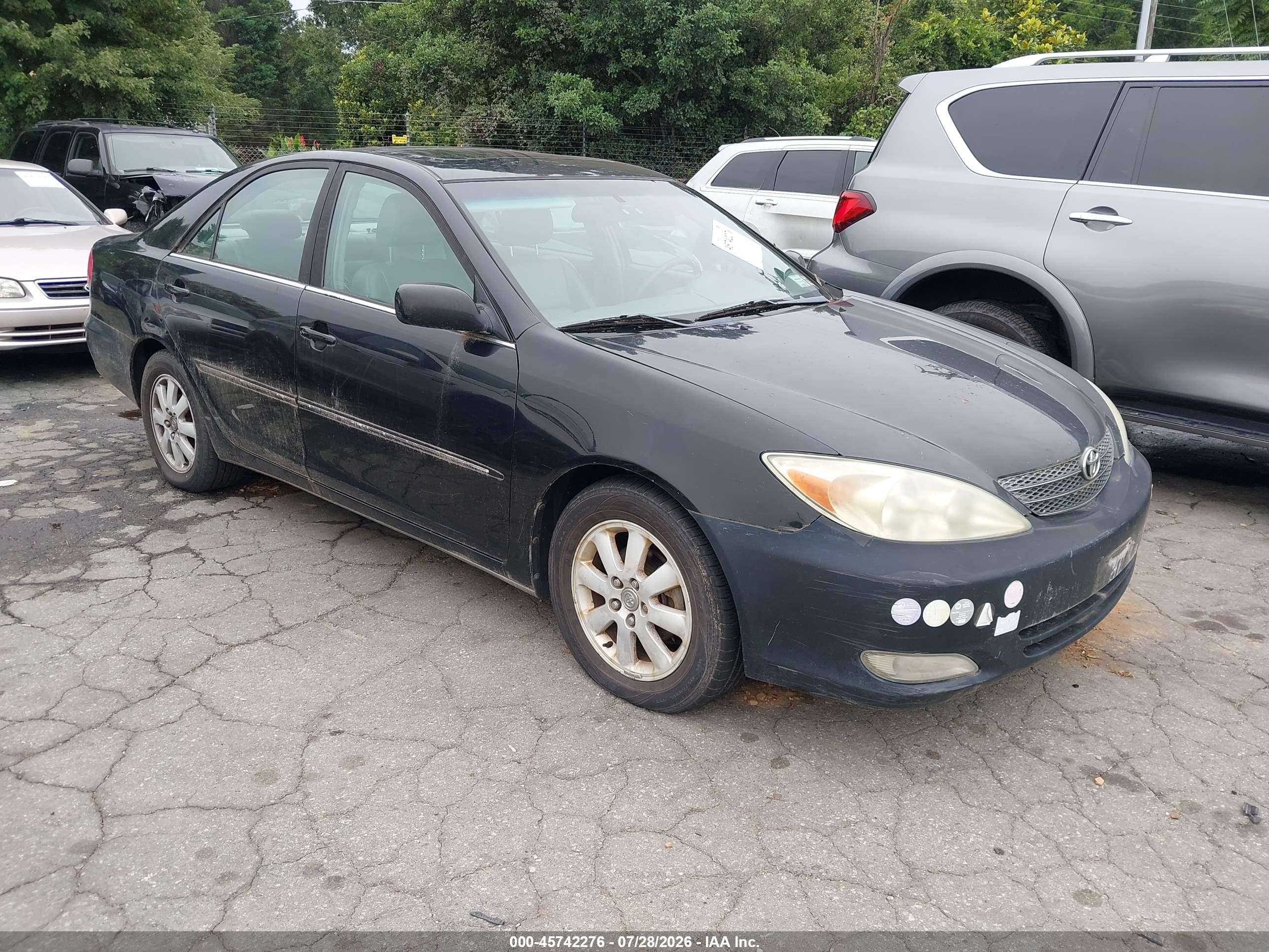 2004 Toyota Camry Xle Черный vin: 4T1BE30KX4U314732