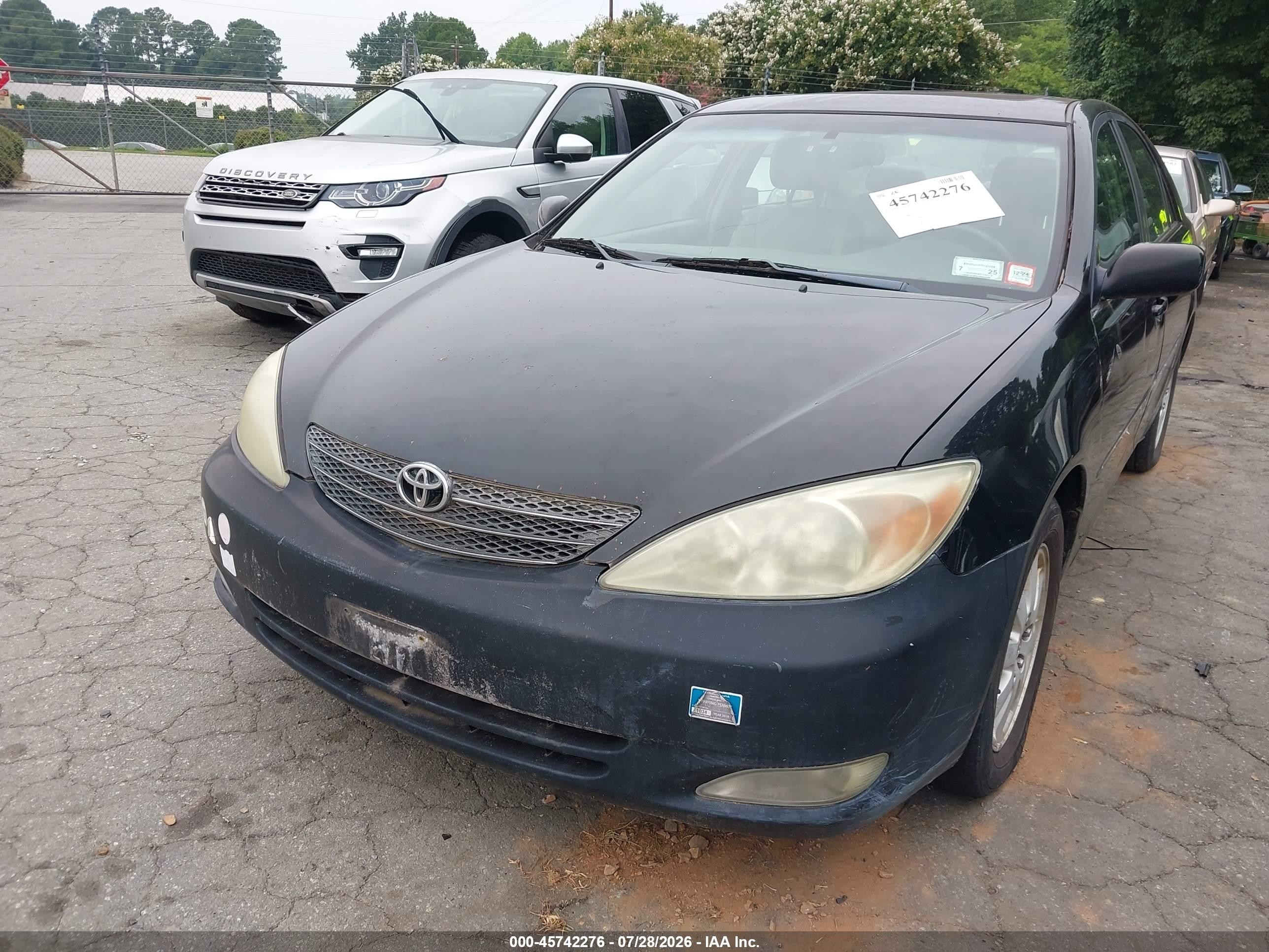 2004 Toyota Camry Xle Черный vin: 4T1BE30KX4U314732
