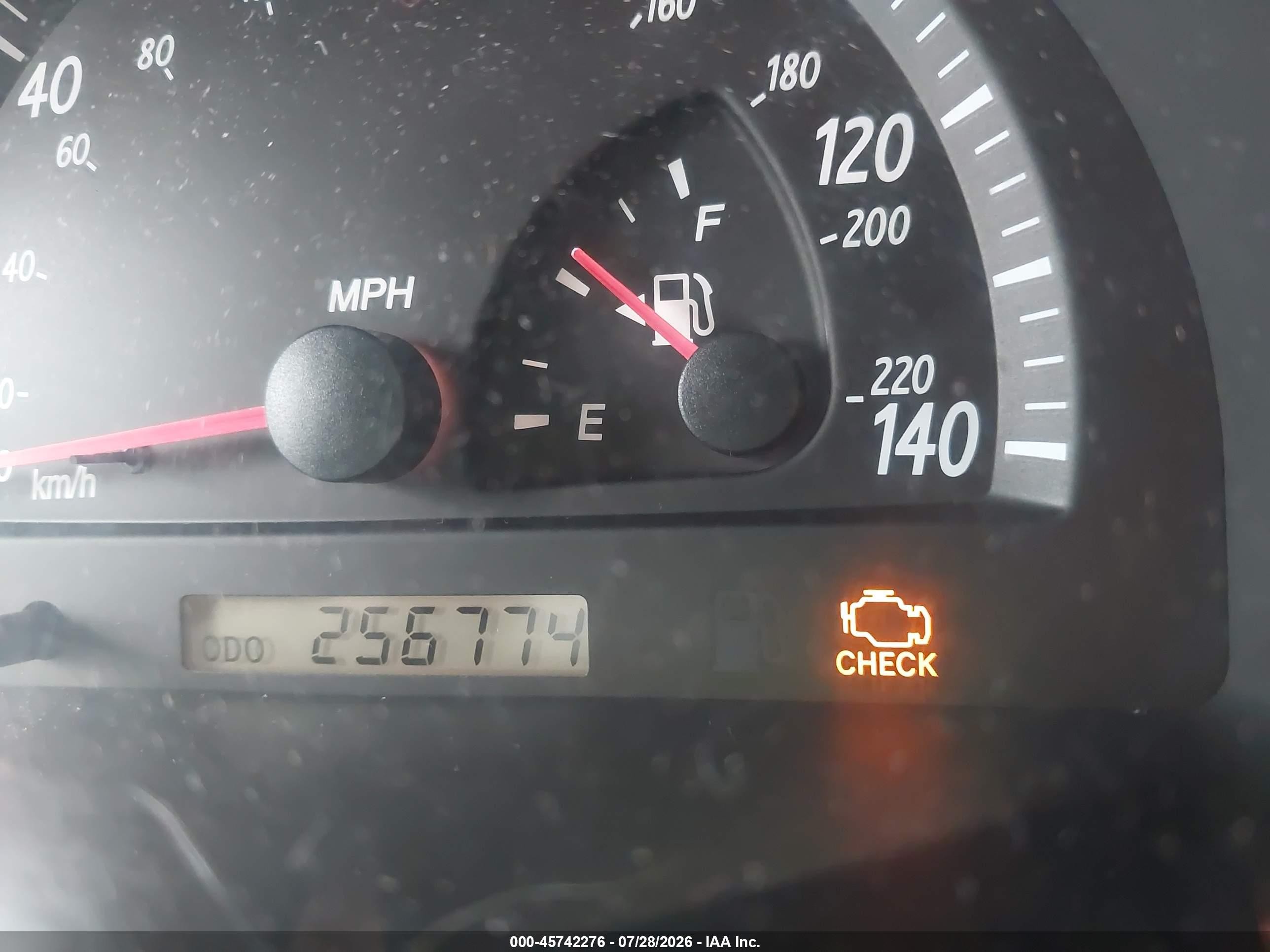 2004 Toyota Camry Xle Черный vin: 4T1BE30KX4U314732