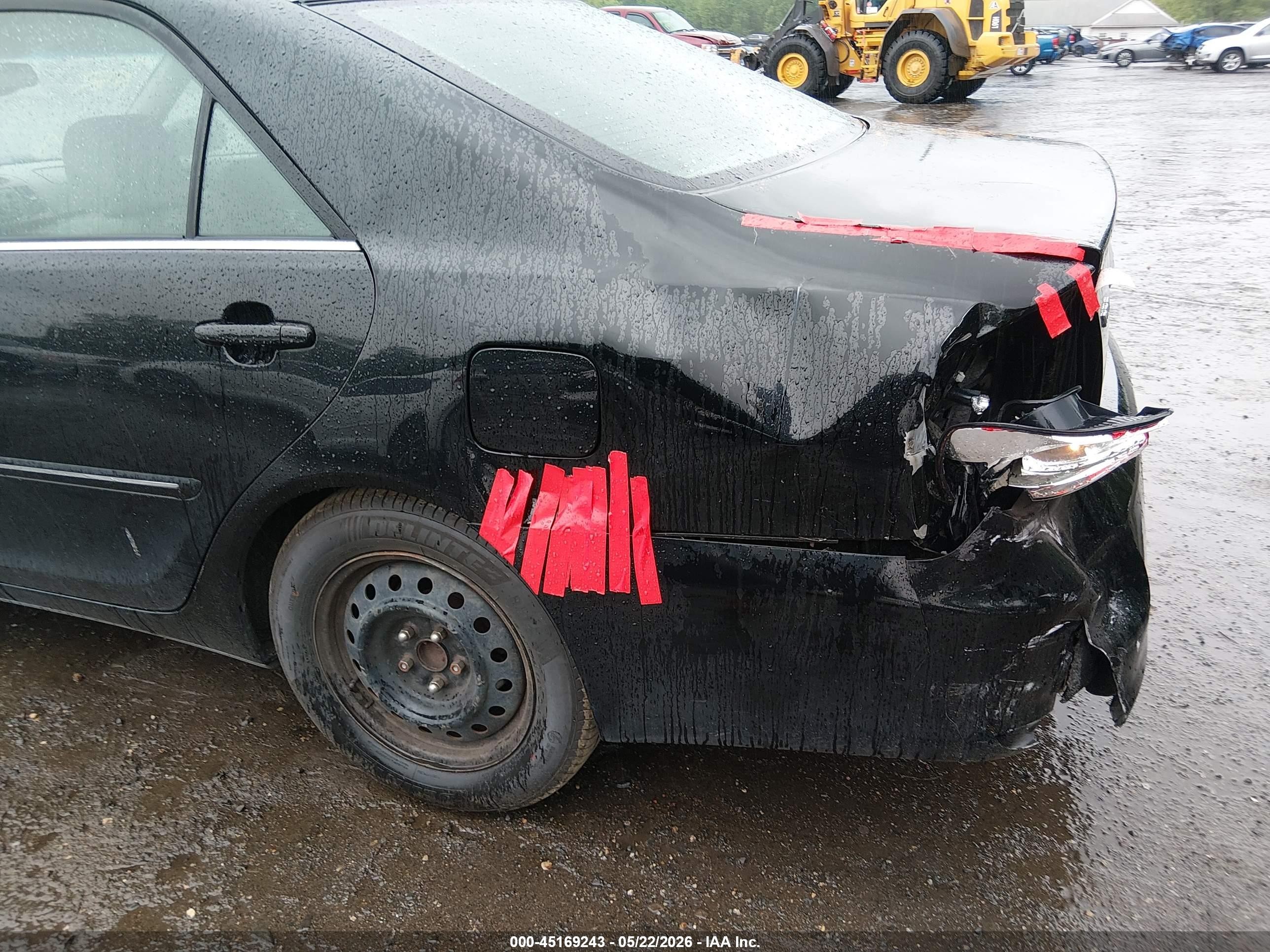 2004 Toyota Camry Xle Черный vin: 4T1BE30KX4U316237