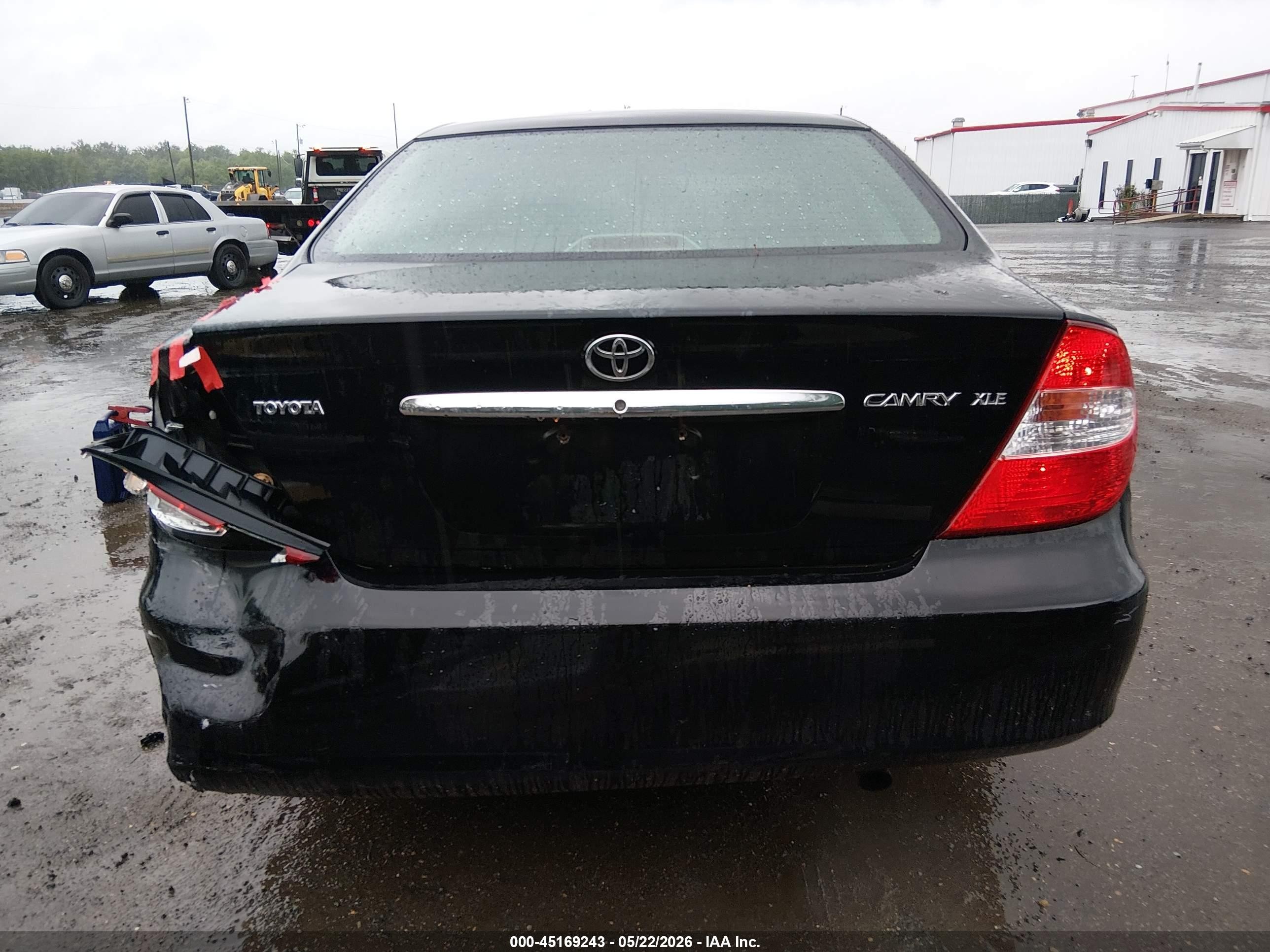 2004 Toyota Camry Xle Черный vin: 4T1BE30KX4U316237