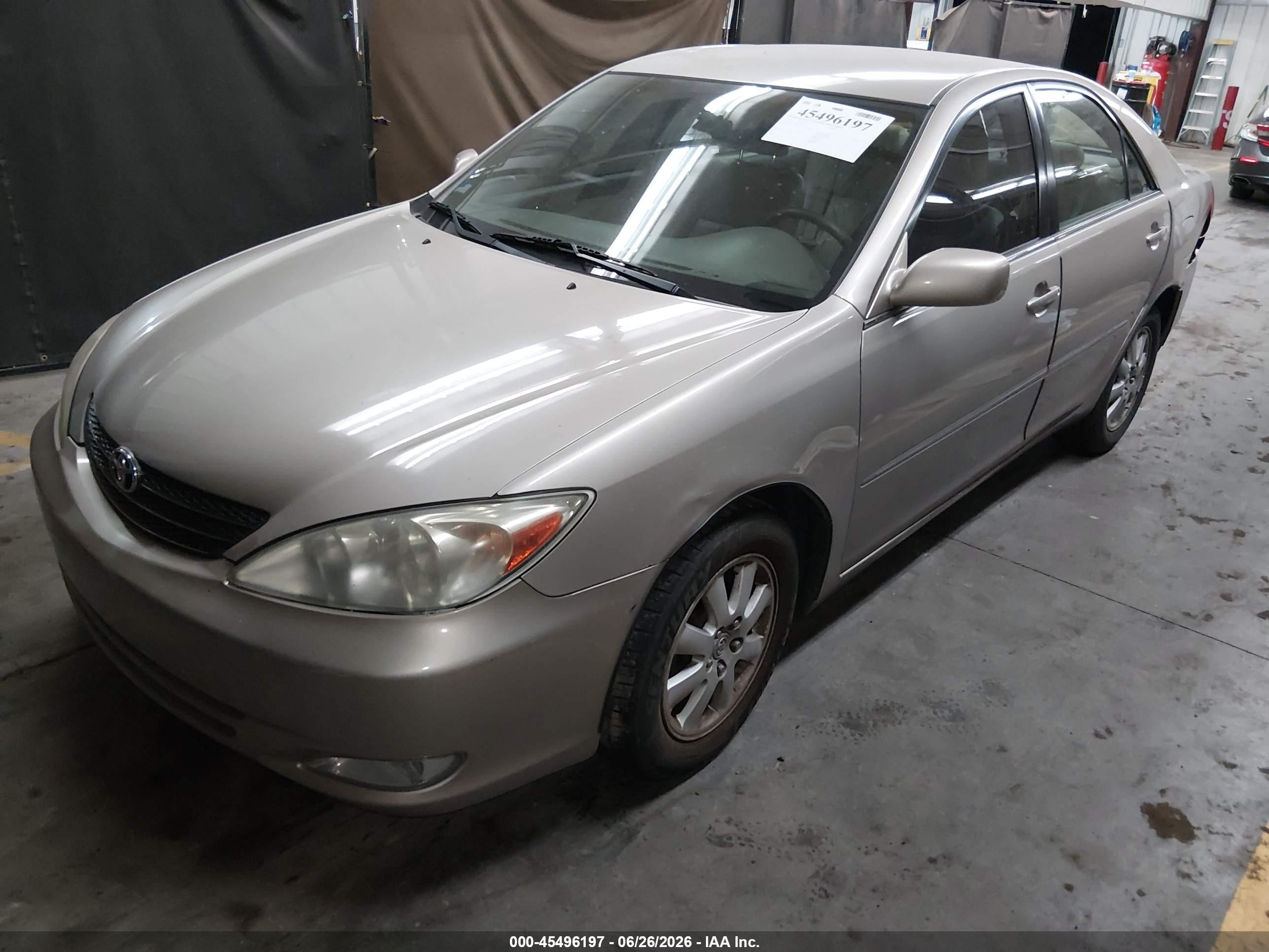 2004 Toyota Camry Xle Champagne vin: 4T1BE30KX4U851715