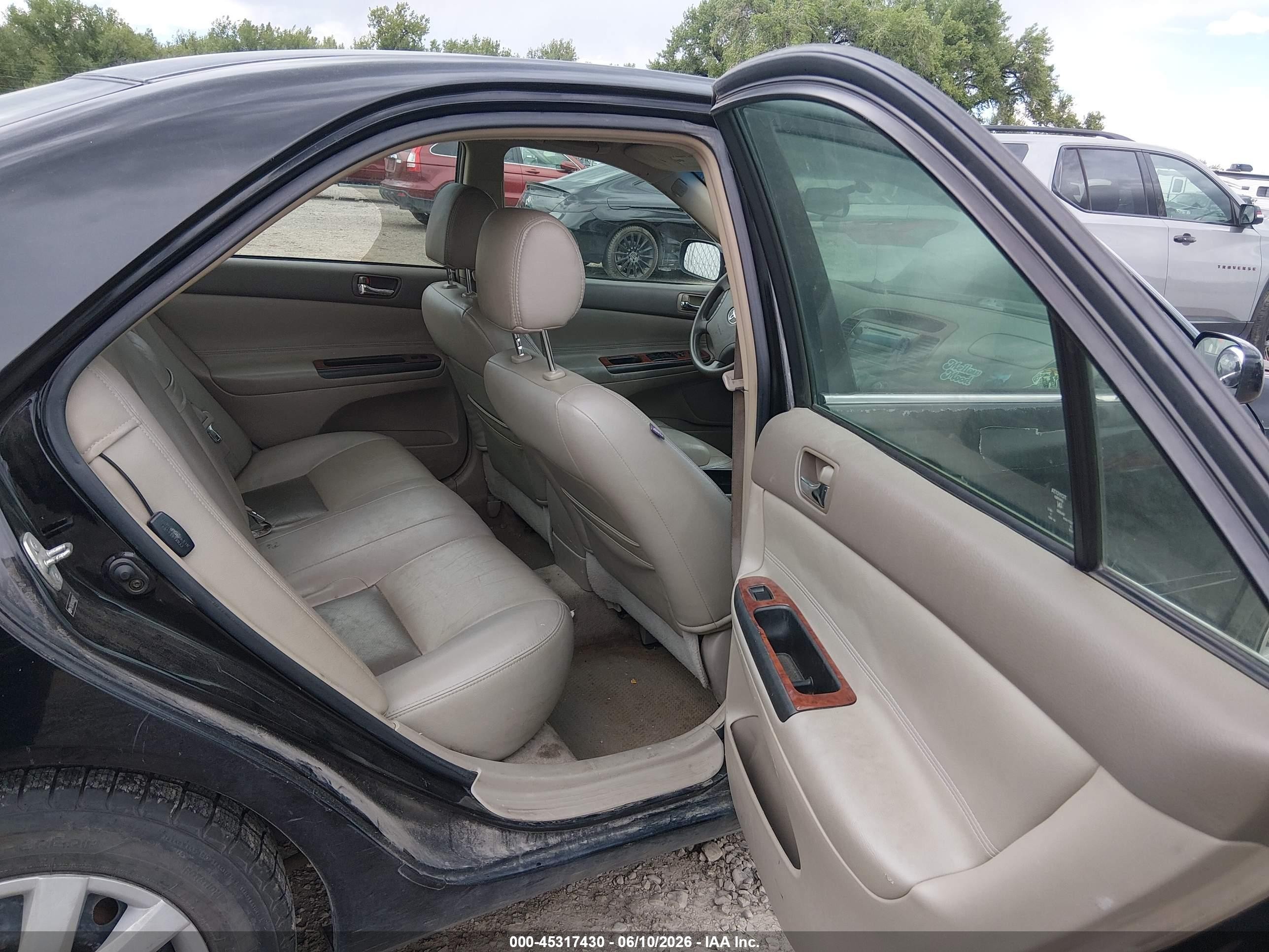 2005 Toyota Camry Le Black vin: 4T1BE30KX5U052261