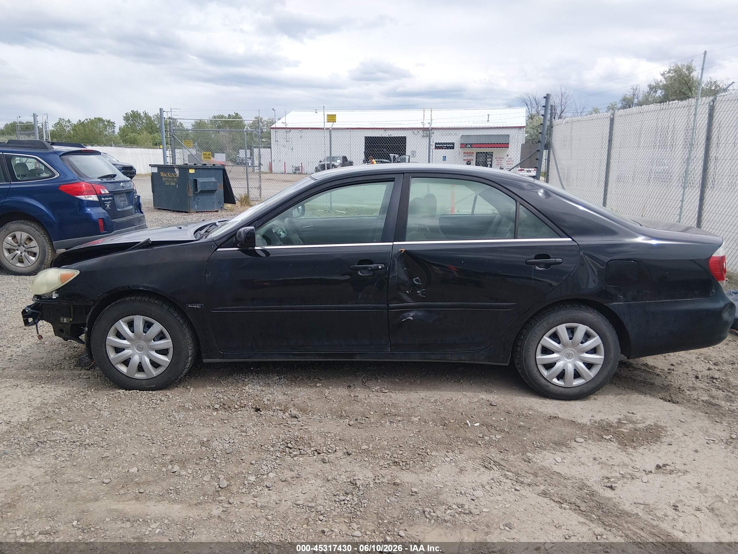 2005 Toyota Camry Le Black vin: 4T1BE30KX5U052261