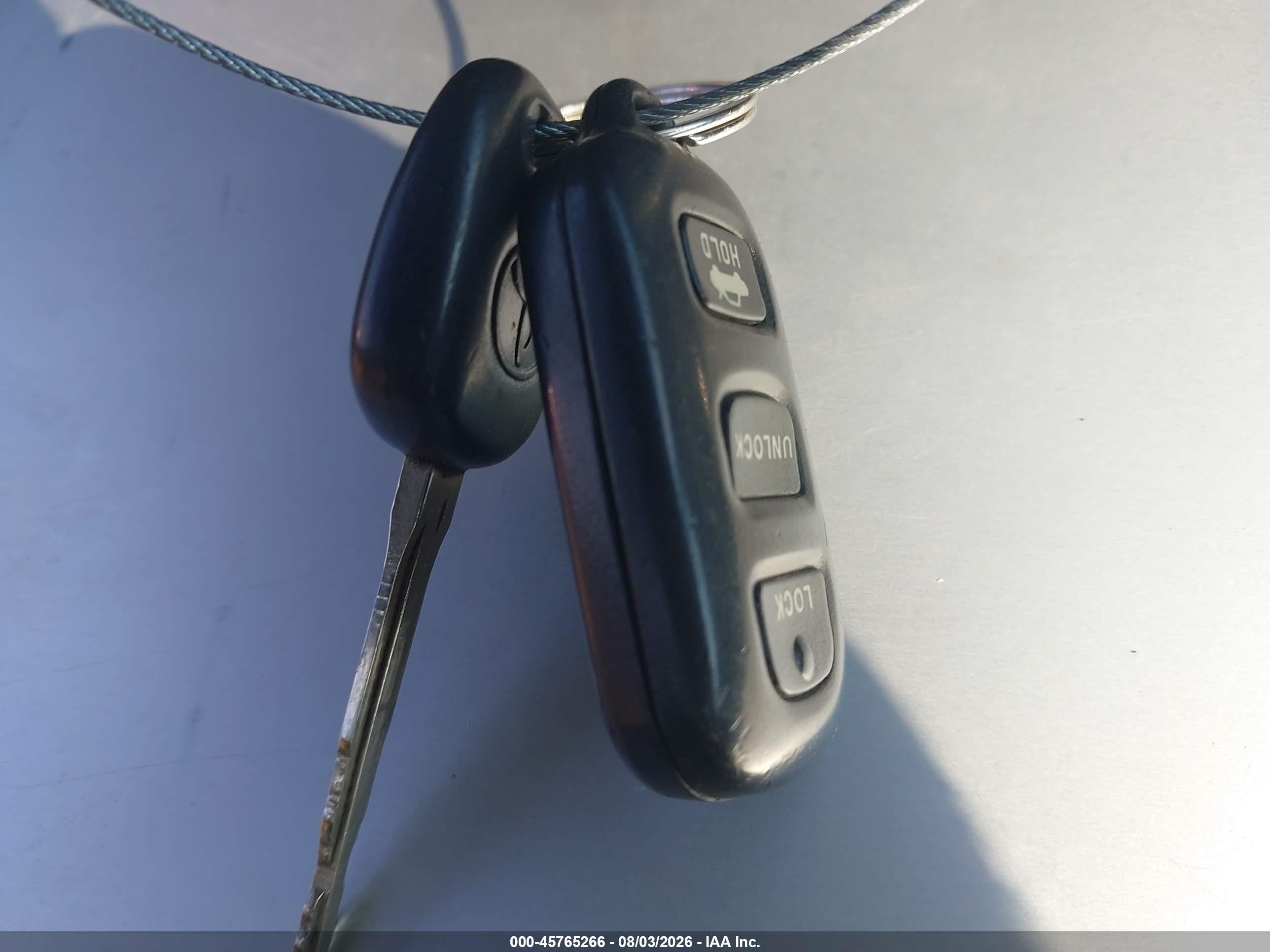 2005 Toyota Camry Xle Темно-бордовый vin: 4T1BE30KX5U396916