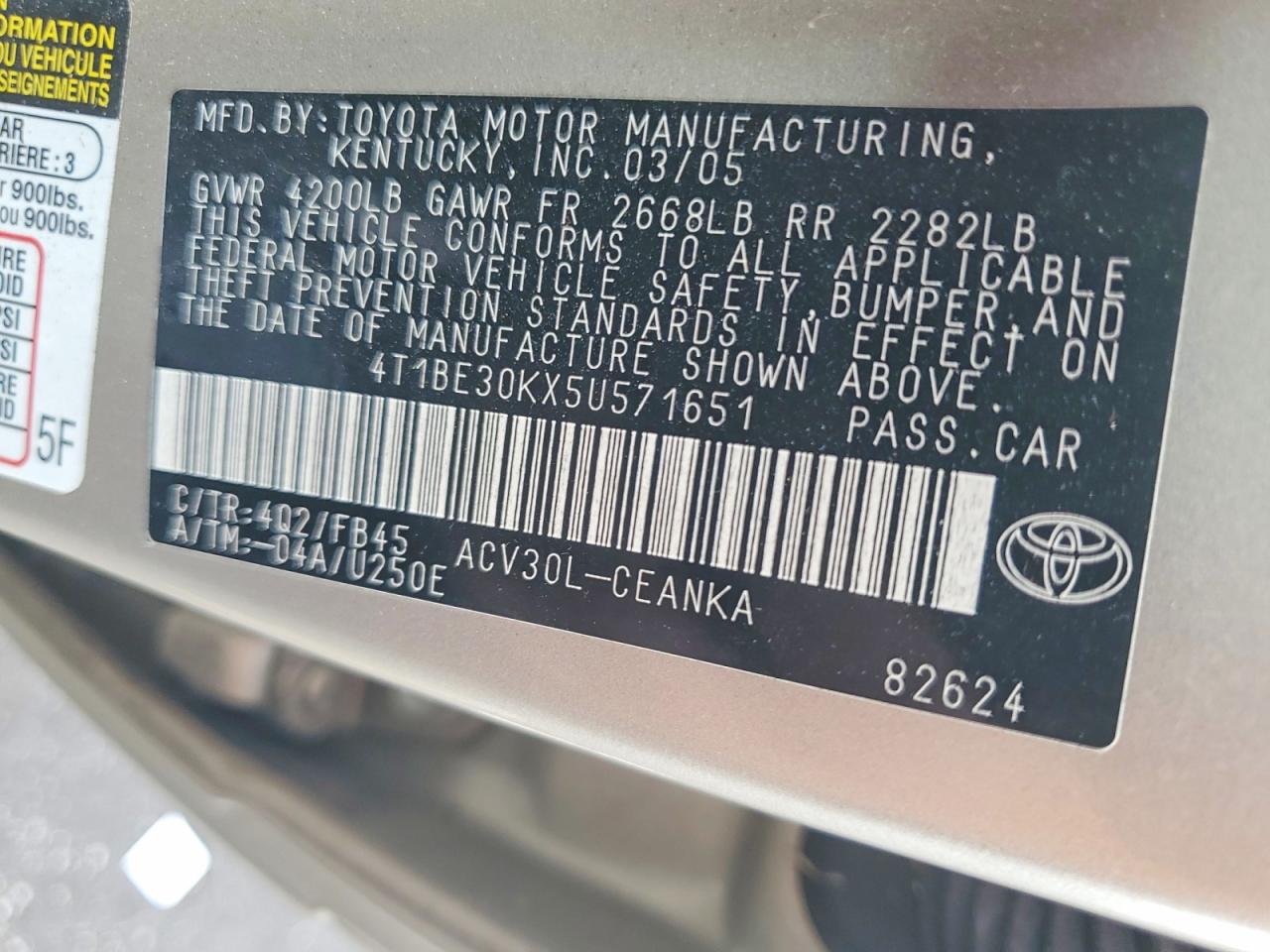 2005 Toyota Camry Le Beige vin: 4T1BE30KX5U571651