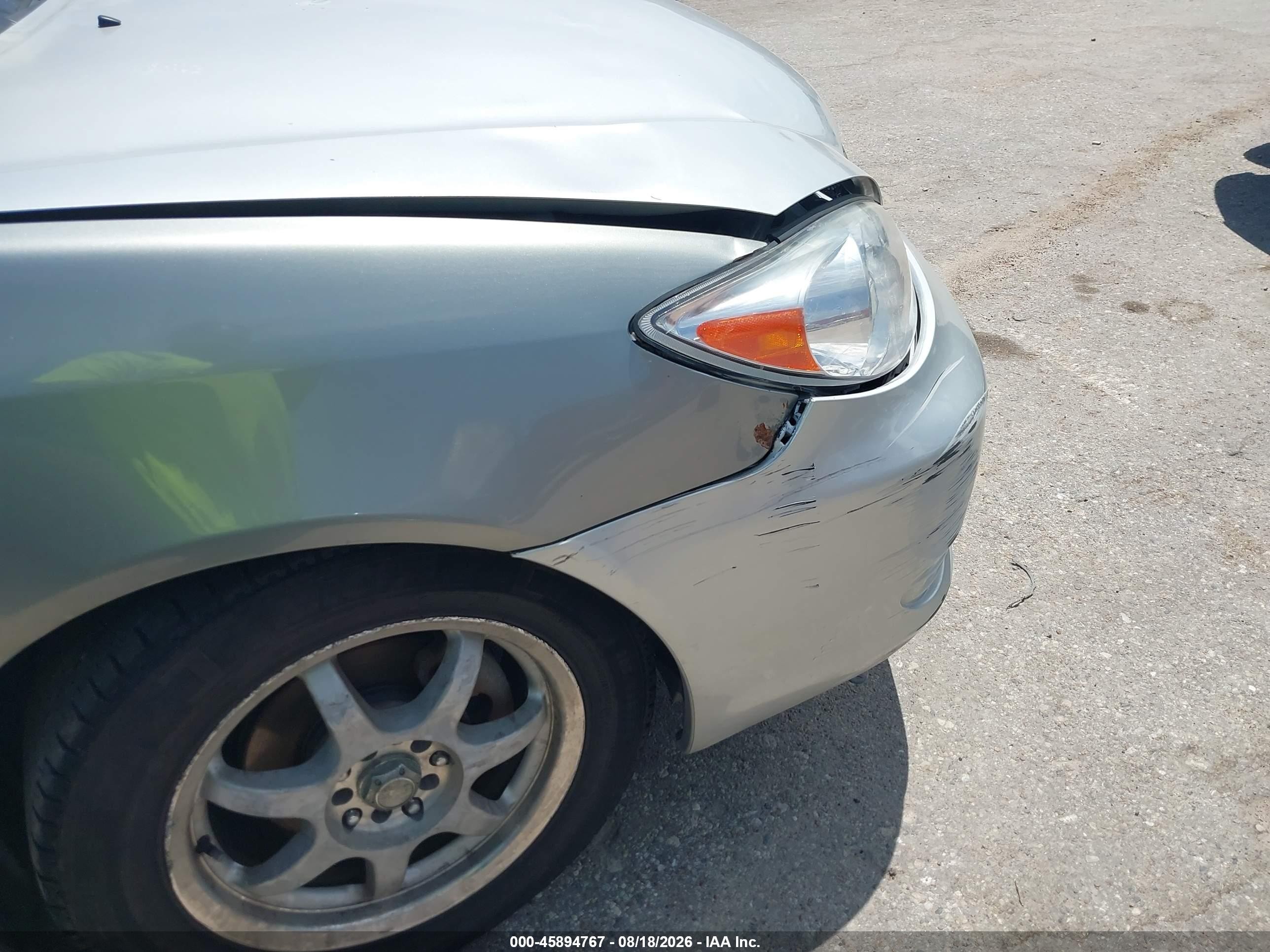 2005 Toyota Camry Xle Серый vin: 4T1BE30KX5U624865