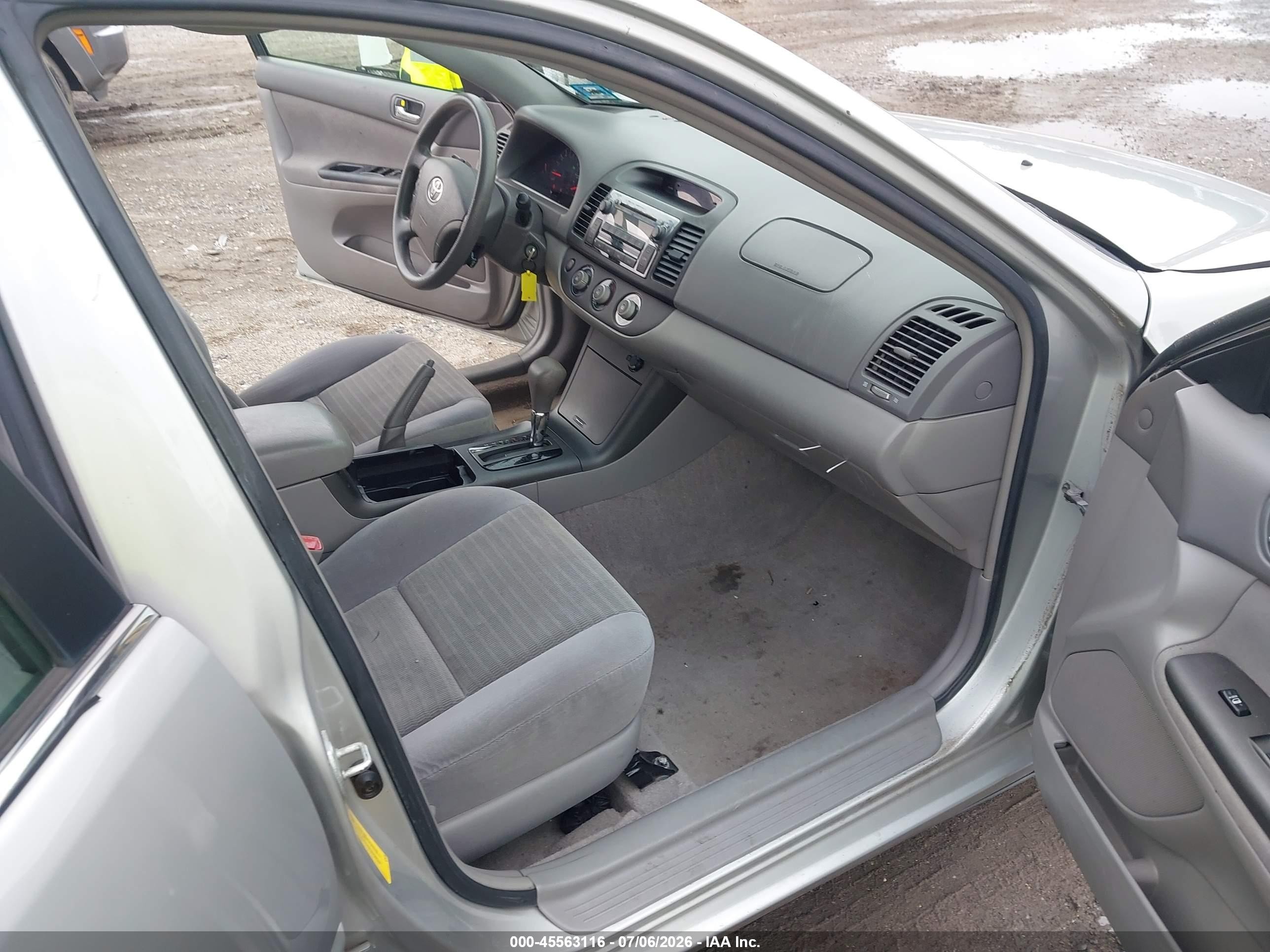 2006 Toyota Camry Le Gray vin: 4T1BE30KX6U130426