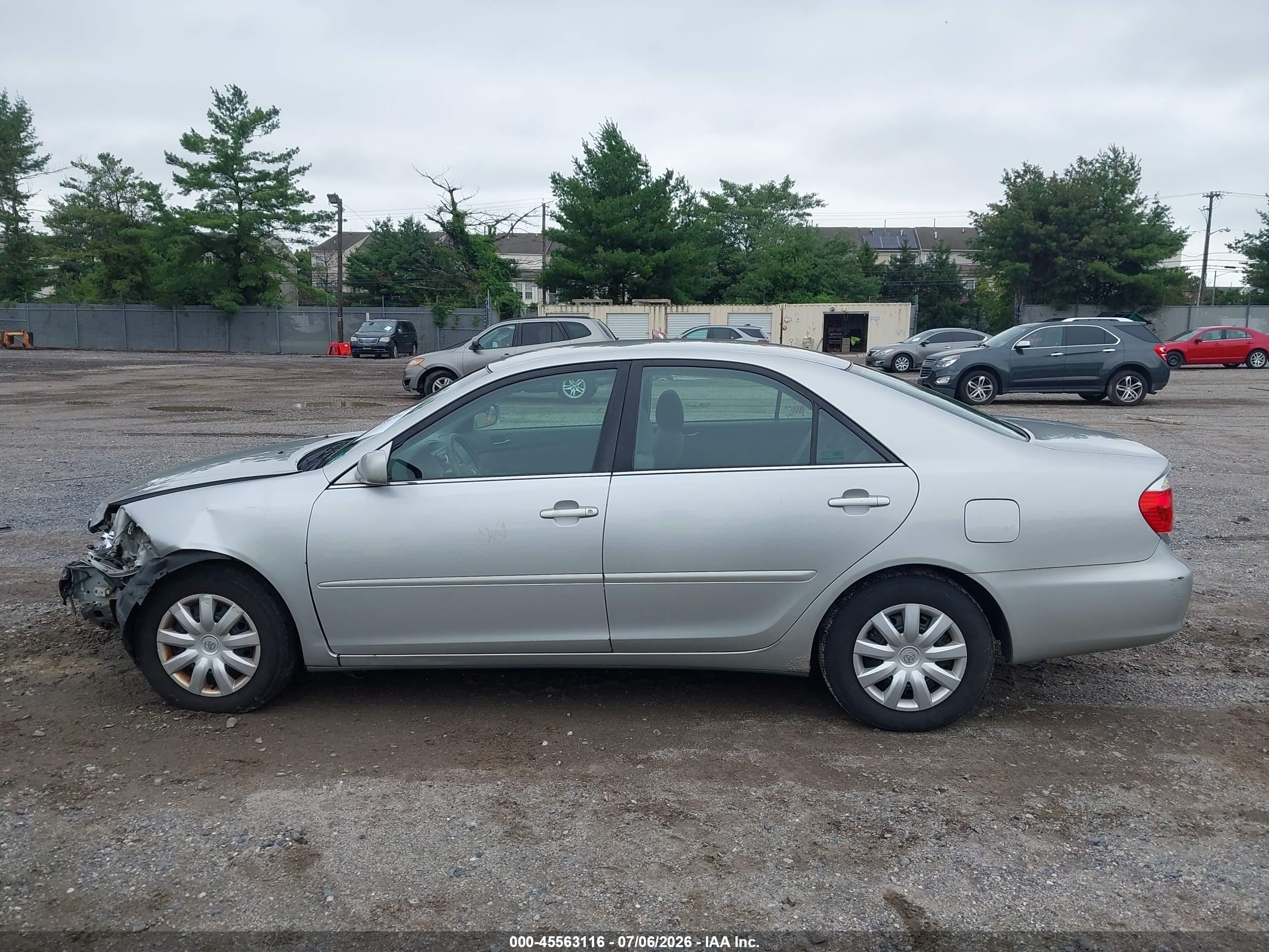 2006 Toyota Camry Le Gray vin: 4T1BE30KX6U130426