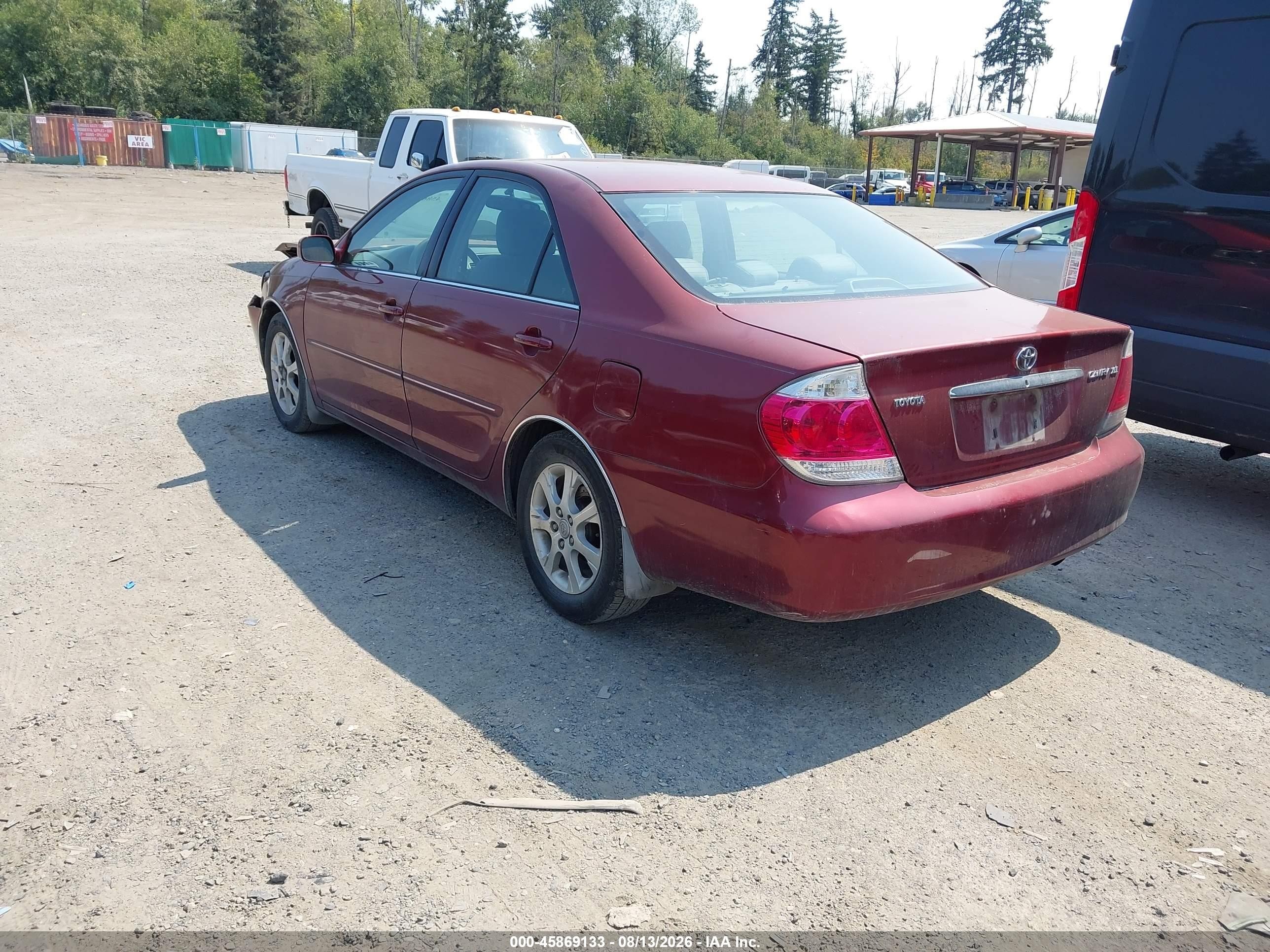 2006 Toyota Camry Xle Красный vin: 4T1BE30KX6U146447