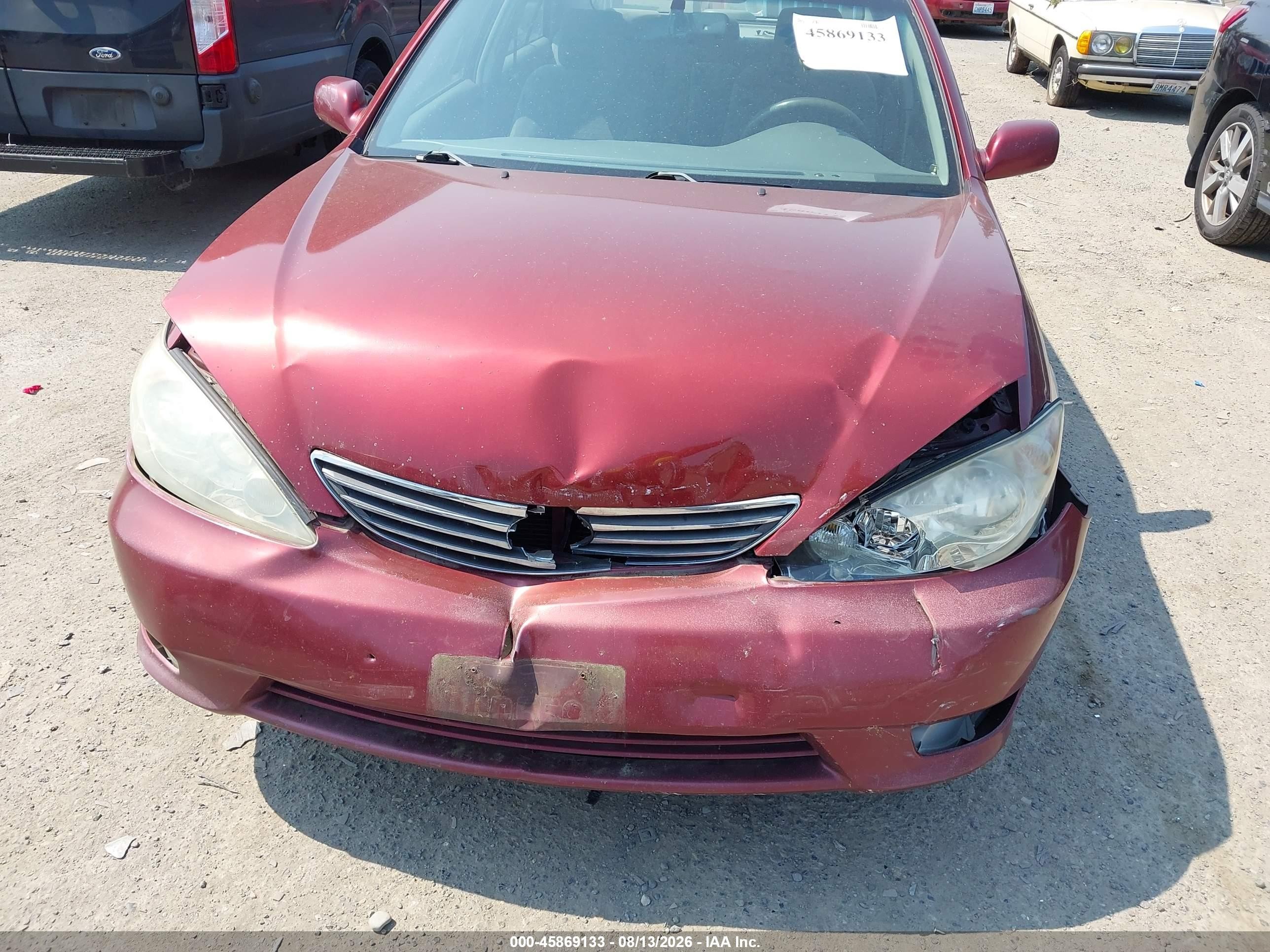 2006 Toyota Camry Xle Красный vin: 4T1BE30KX6U146447