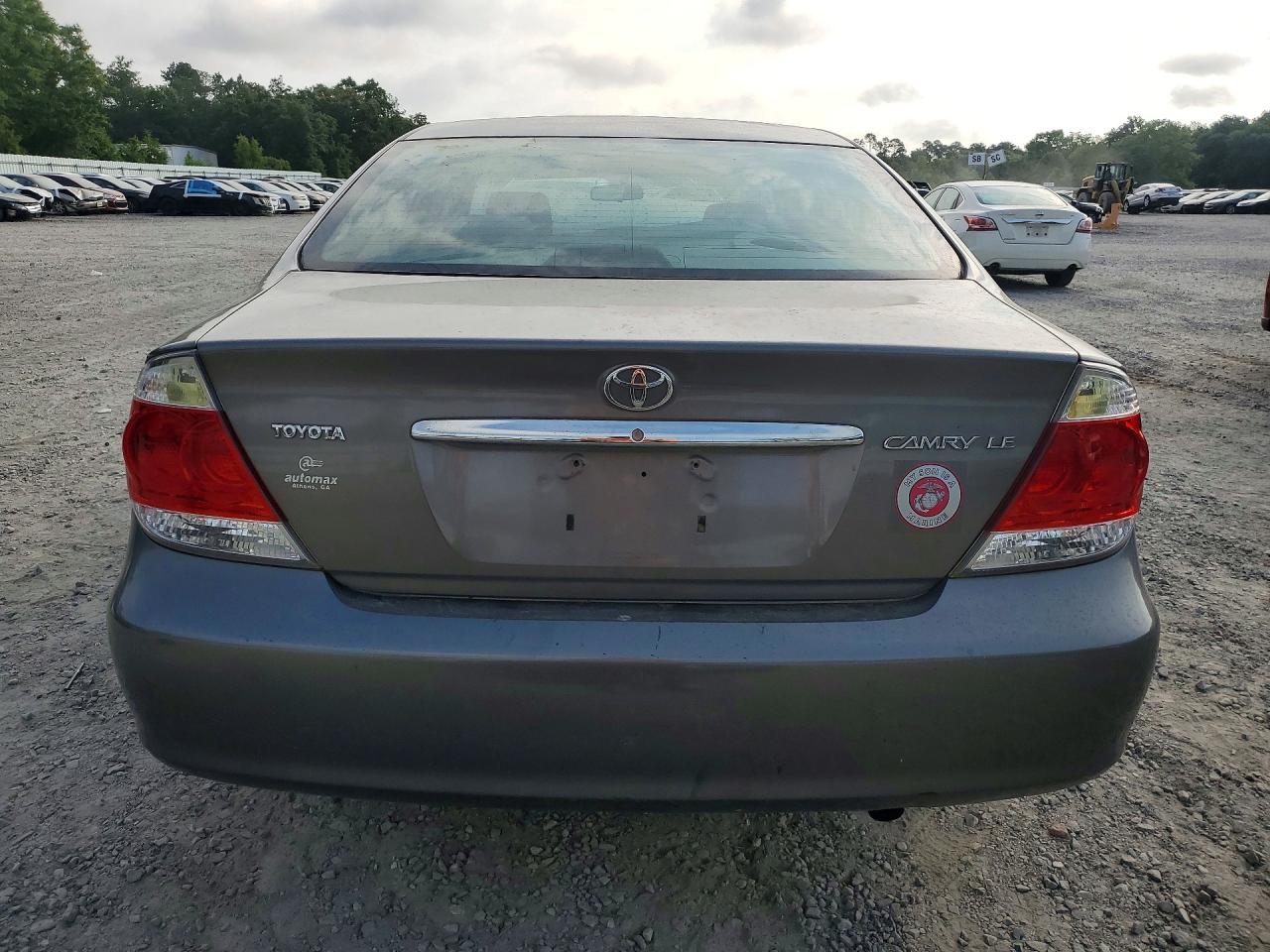 2006 Toyota Camry Le Charcoal vin: 4T1BE30KX6U711098