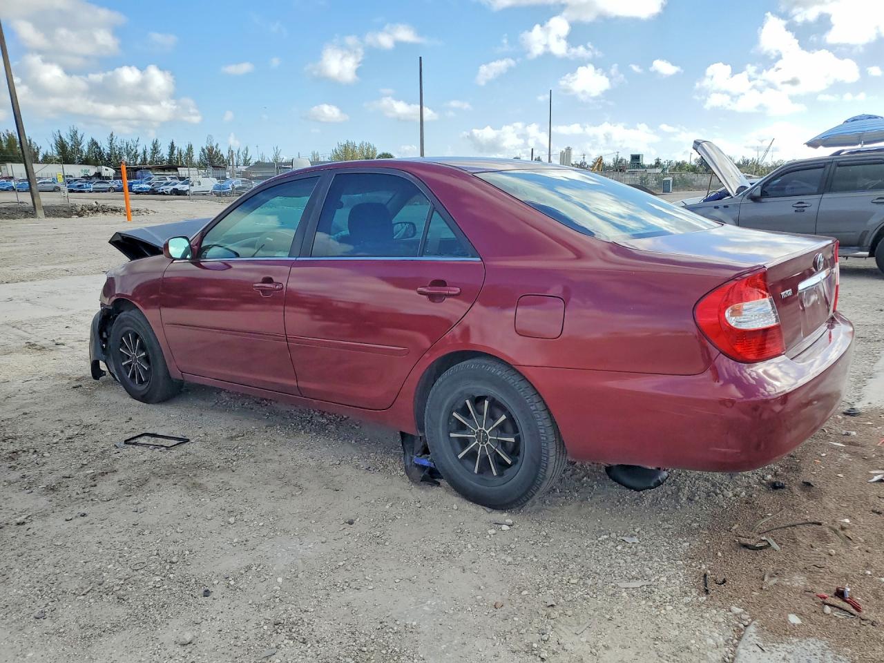 2002 Toyota Camry Le Burgundy vin: 4T1BE32K02U040368