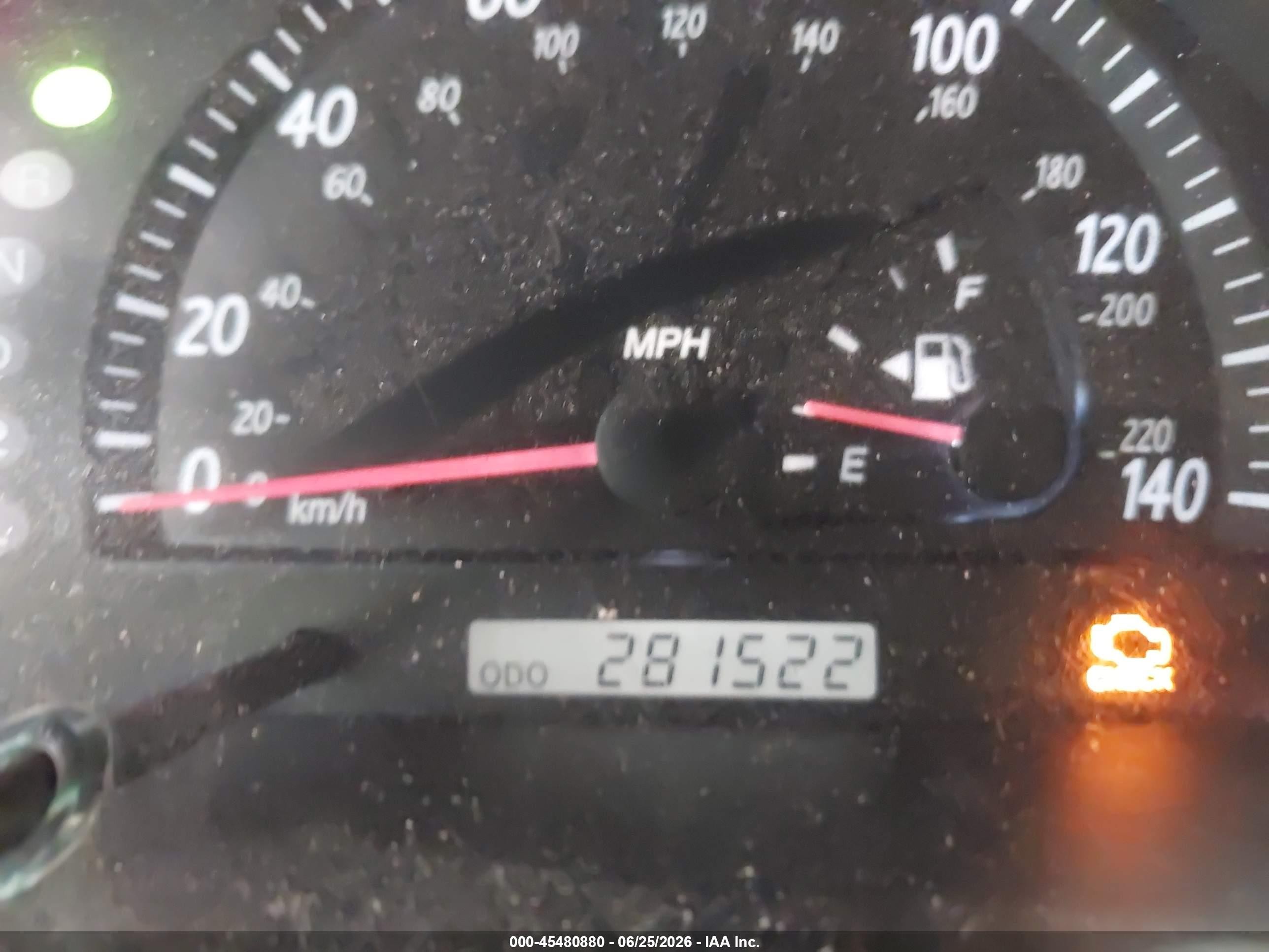 2002 Toyota Camry Le Maroon vin: 4T1BE32K02U067893