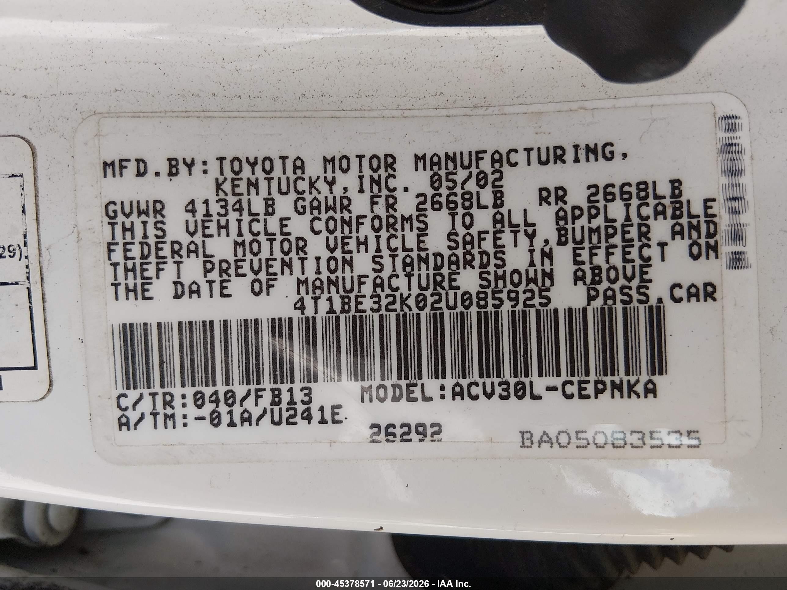 2002 Toyota Camry Le White vin: 4T1BE32K02U085925