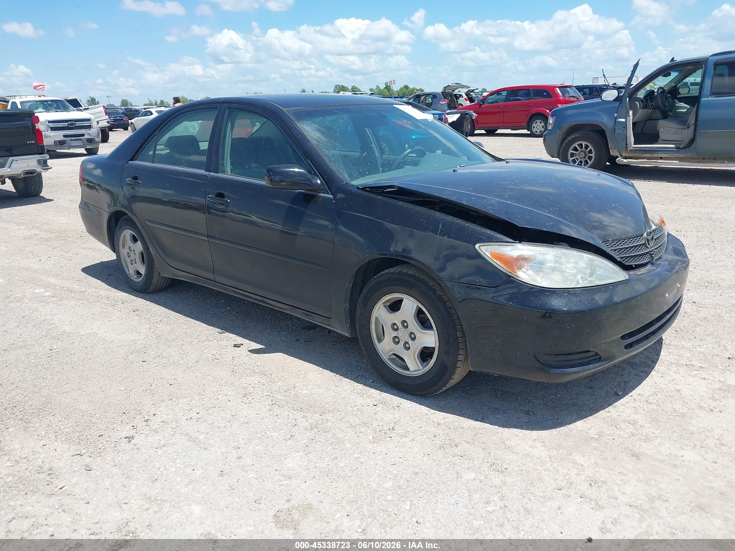 2002 Toyota Camry Le Black vin: 4T1BE32K02U107471