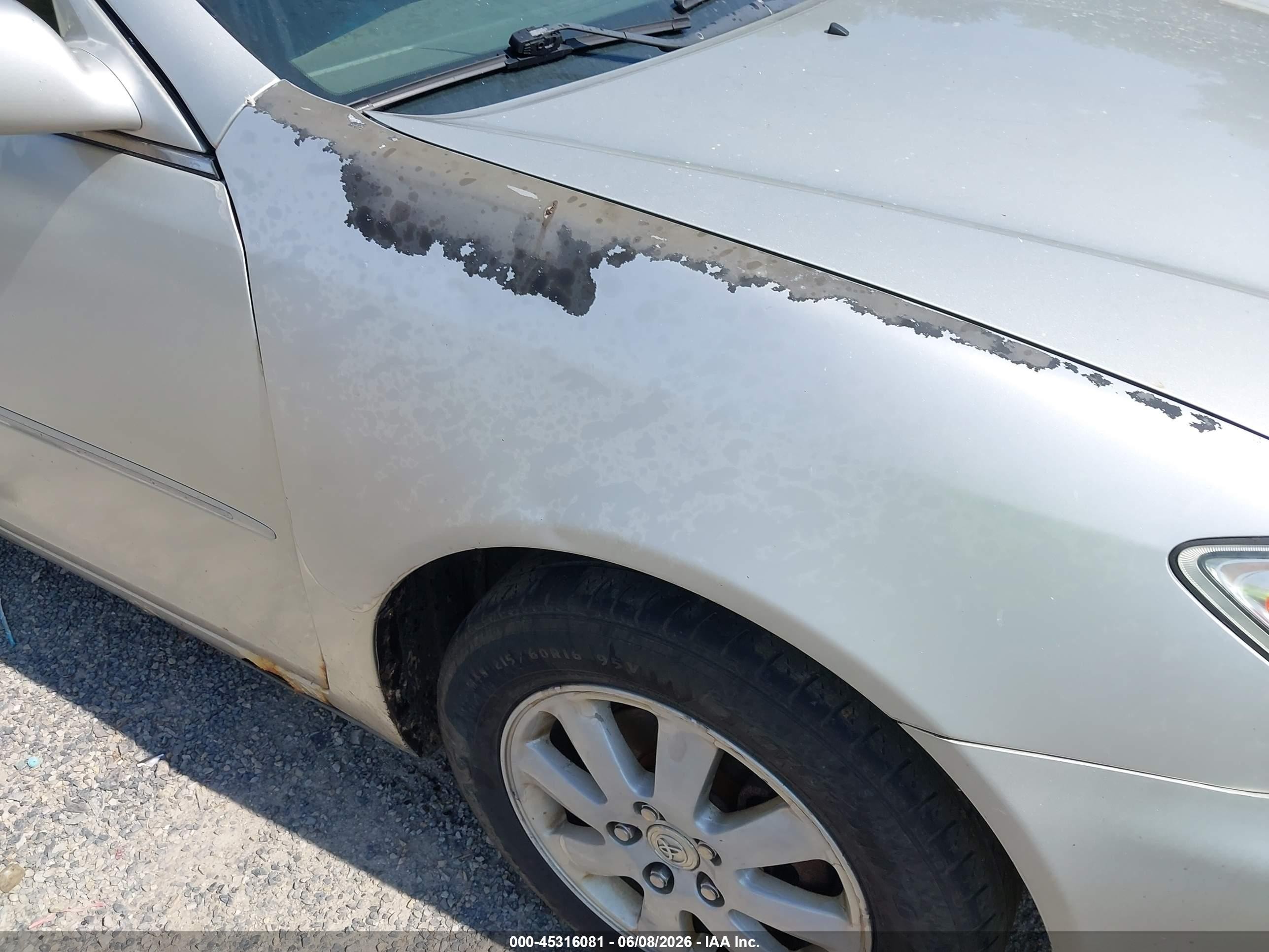 2002 Toyota Camry Xle Серебряный vin: 4T1BE32K02U111696