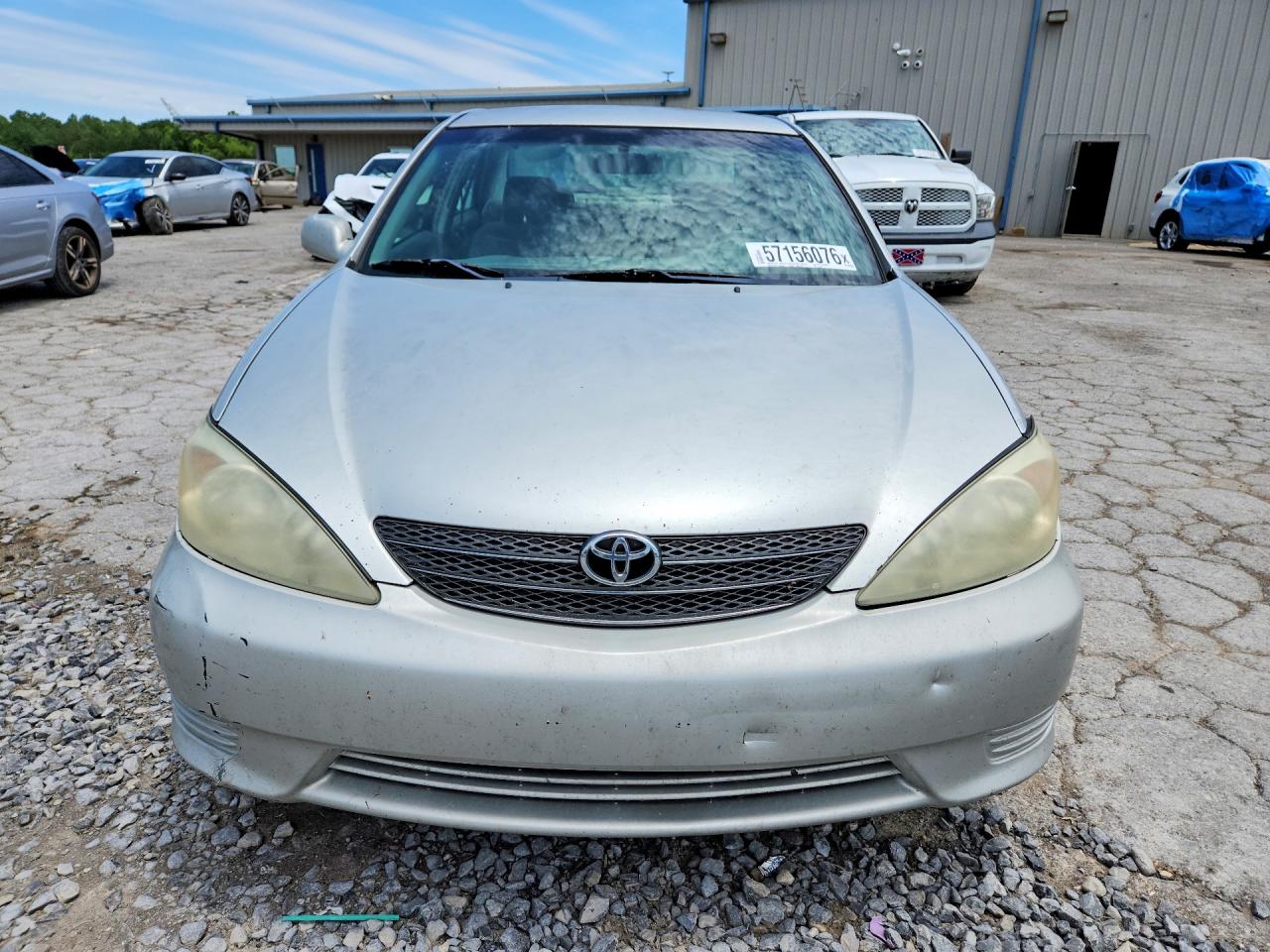 2002 Toyota Camry Le Silver vin: 4T1BE32K02U114548