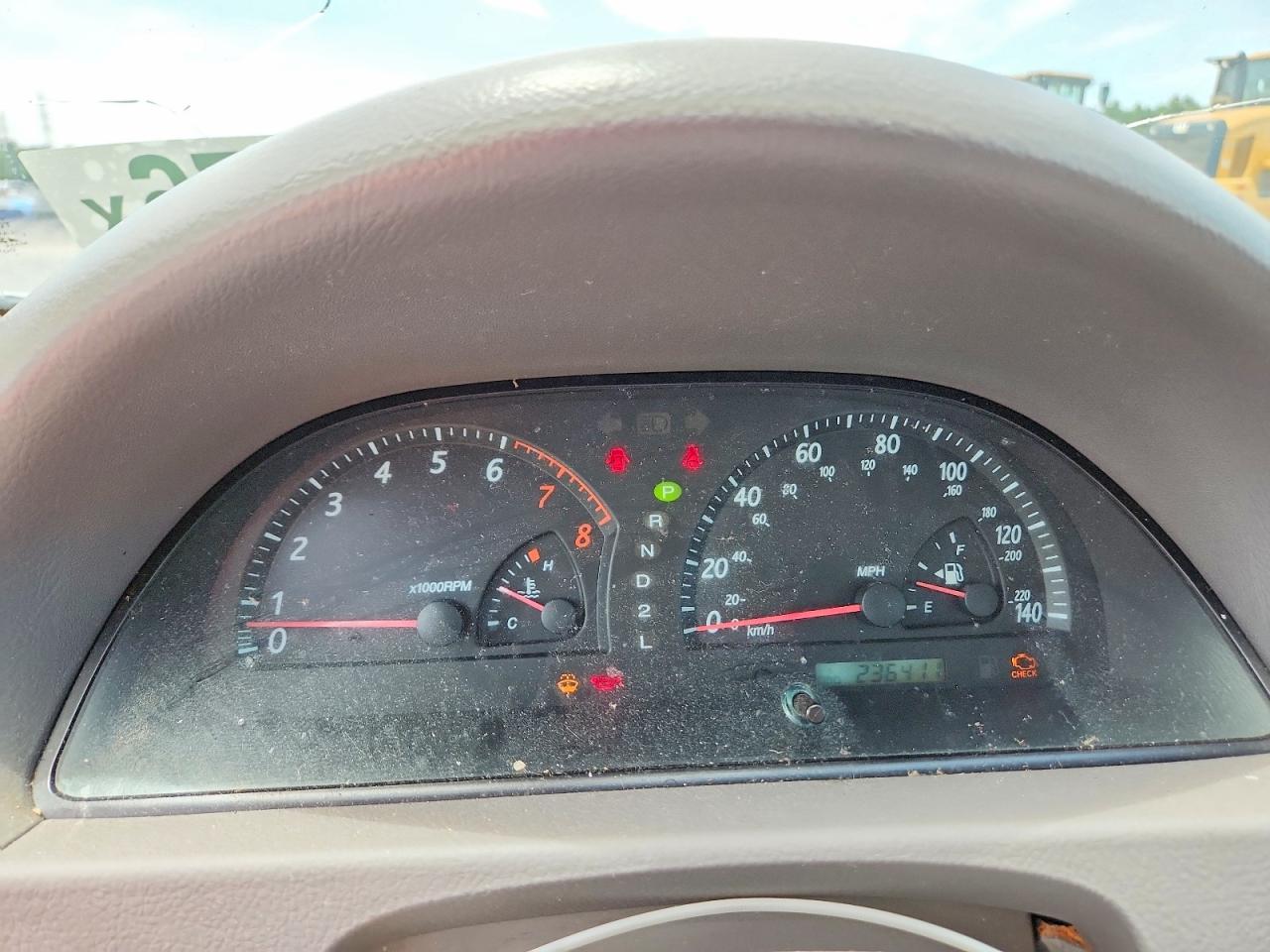 2002 Toyota Camry Le Silver vin: 4T1BE32K02U114548