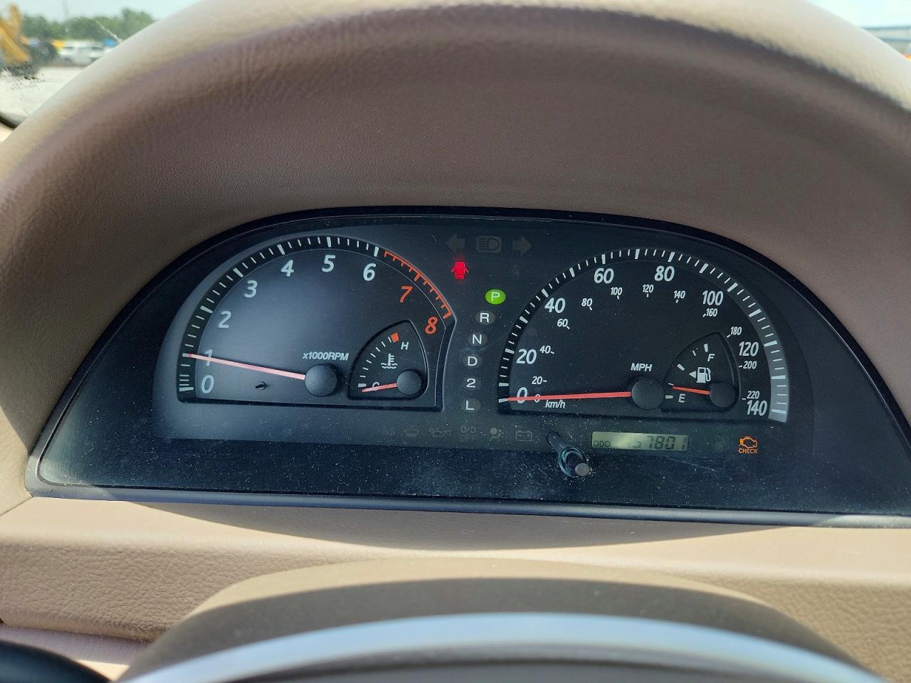 2002 Toyota Camry Le Желто-коричневый vin: 4T1BE32K02U114565