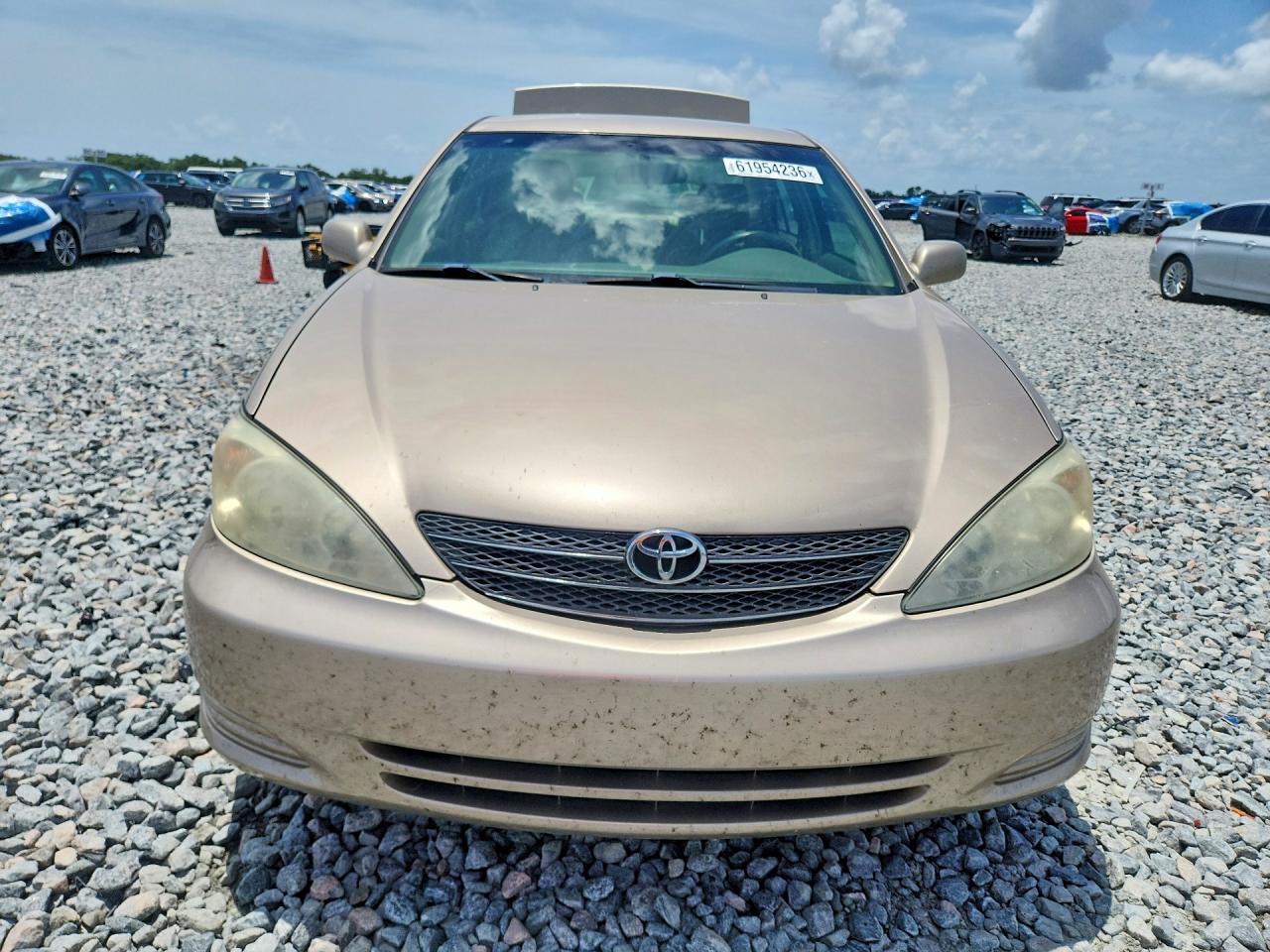2002 Toyota Camry Le Желто-коричневый vin: 4T1BE32K02U114565