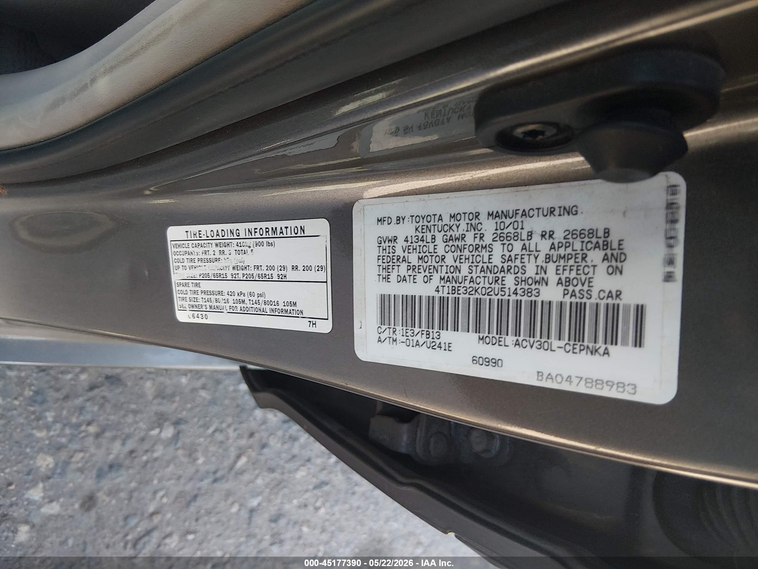 2002 Toyota Camry Le Gray vin: 4T1BE32K02U514383