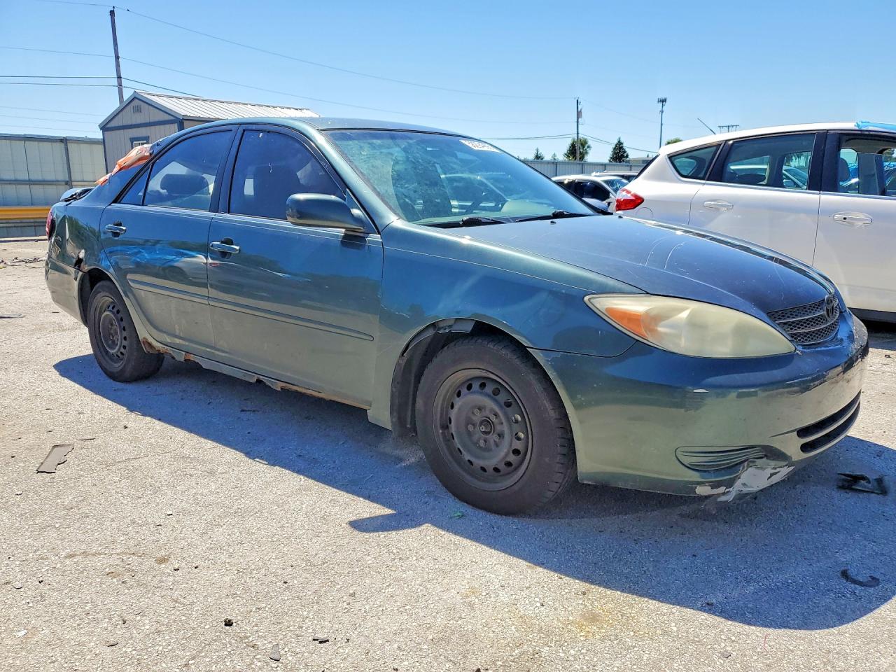 2002 Toyota Camry Le Green vin: 4T1BE32K02U515873