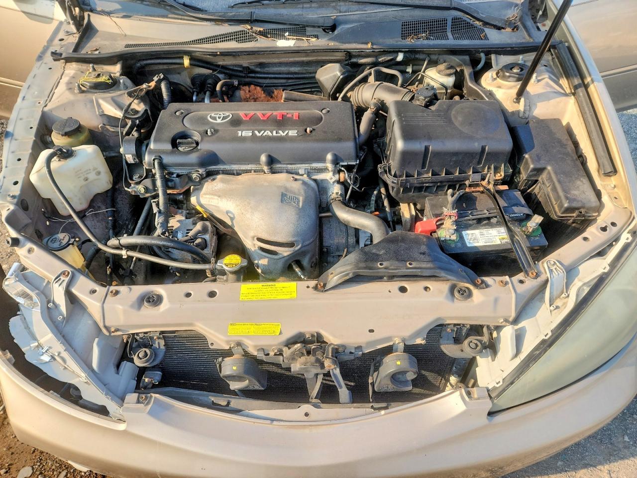 2002 Toyota Camry Le Tan vin: 4T1BE32K02U591674