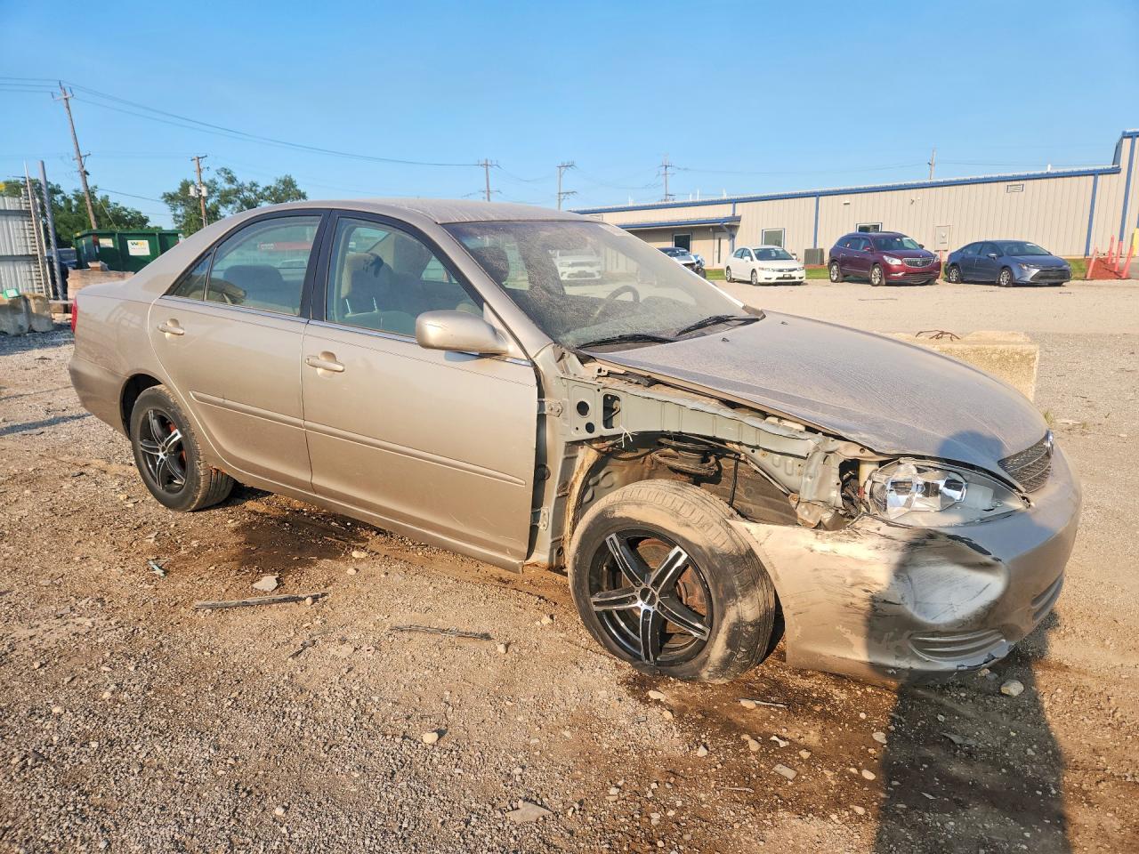 2002 Toyota Camry Le Tan vin: 4T1BE32K02U591674