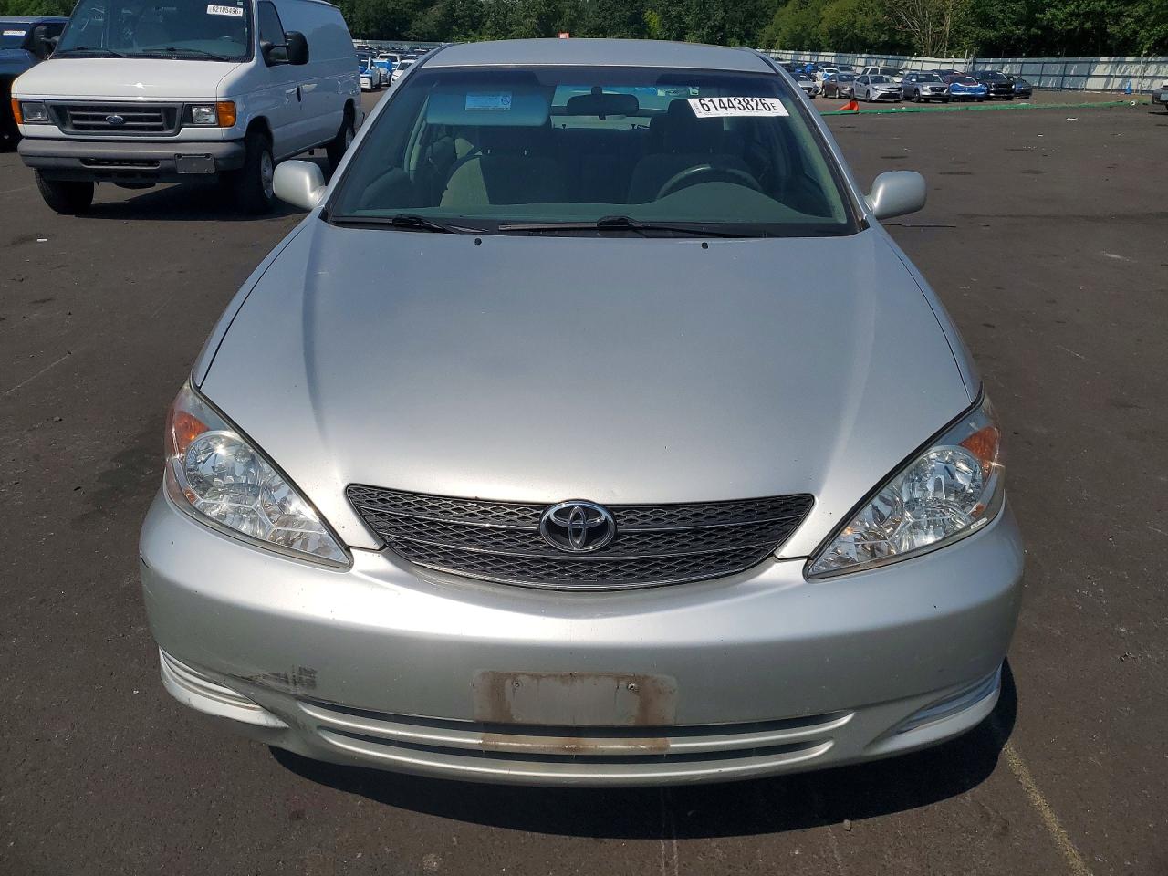 2002 Toyota Camry Le Silver vin: 4T1BE32K02U597443