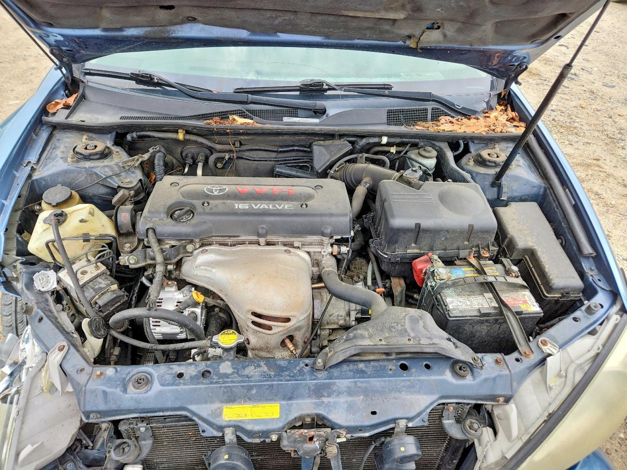 2002 Toyota Camry Le Blue vin: 4T1BE32K02U621630