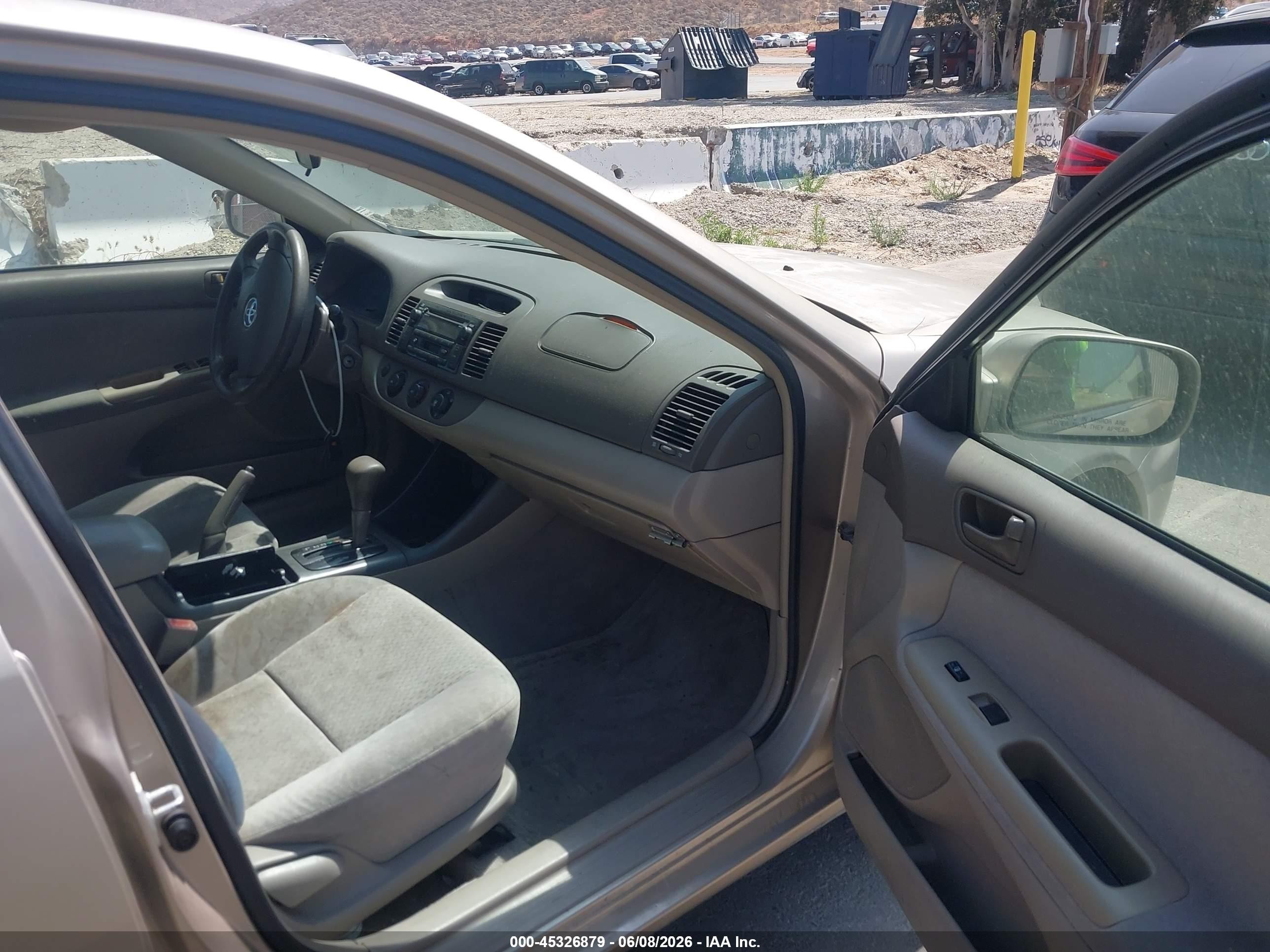 2003 Toyota Camry Le Champagne vin: 4T1BE32K03U174637