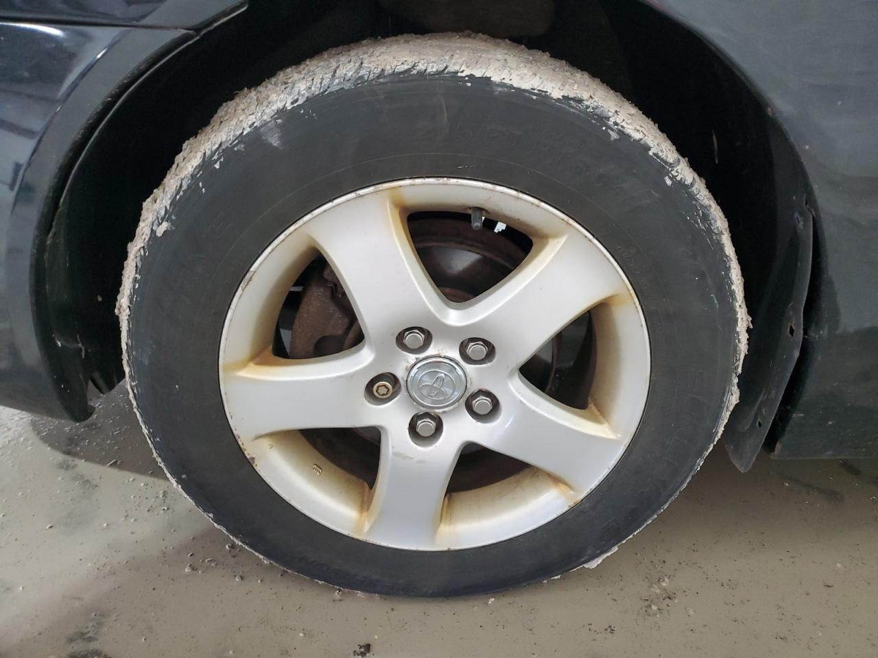 2003 Toyota Camry Se Gray vin: 4T1BE32K03U206244 Damage: Left Front Wheel, Curb Rash, 9 To 10 Inches
