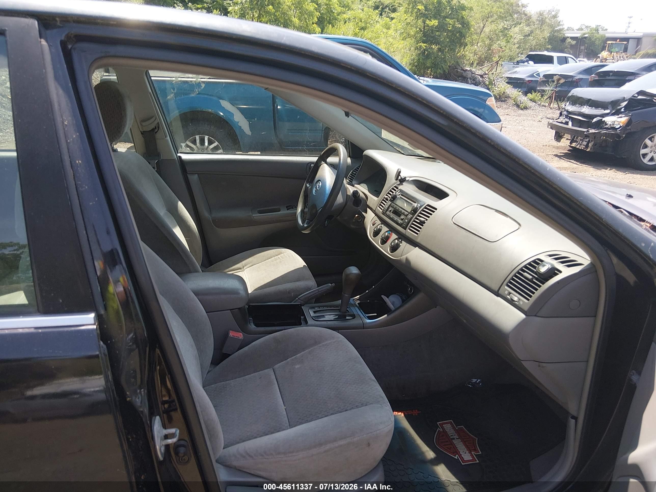 2003 Toyota Camry Le Черный vin: 4T1BE32K03U241107