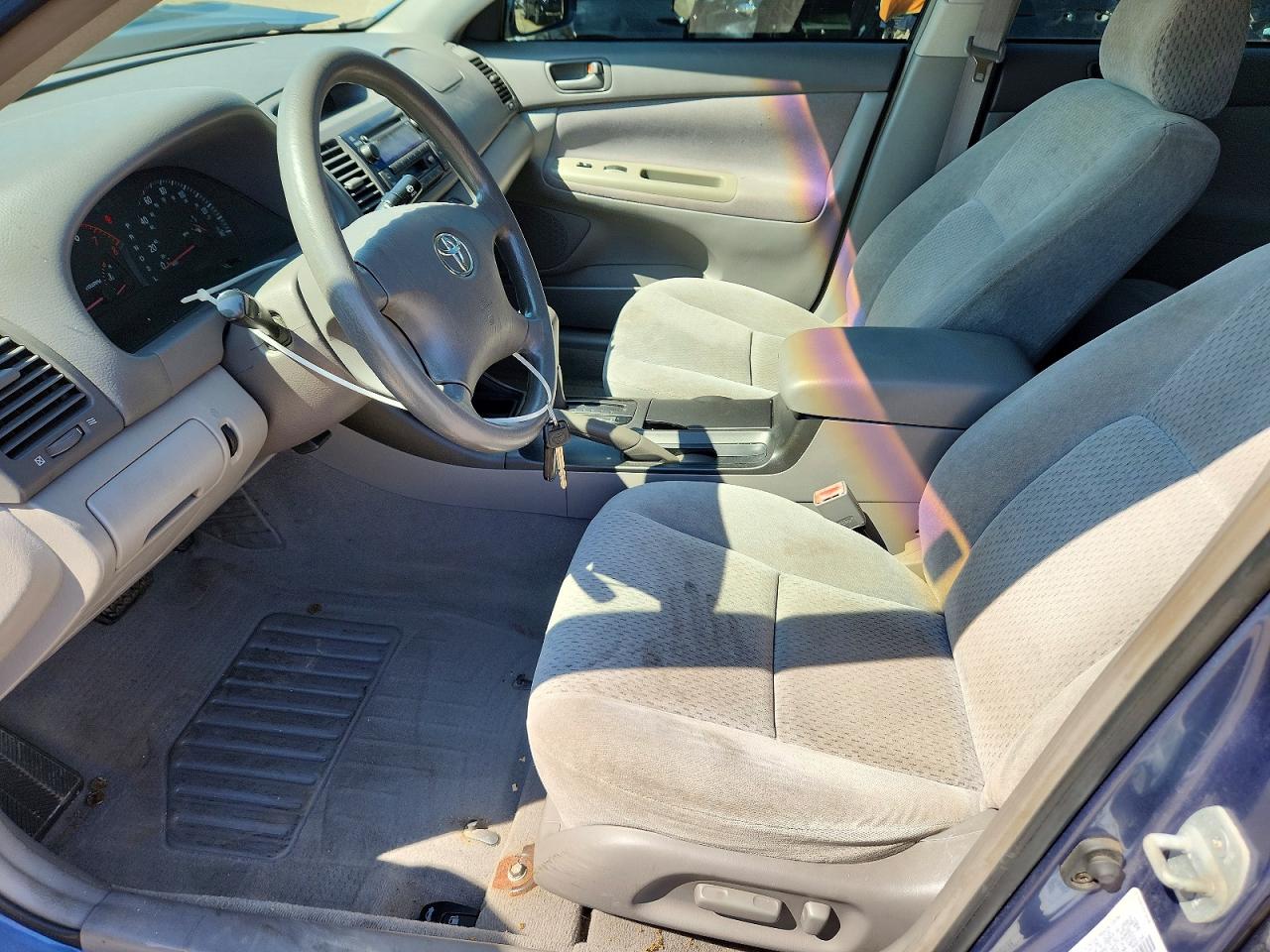 2003 Toyota Camry Le Blue vin: 4T1BE32K03U678797