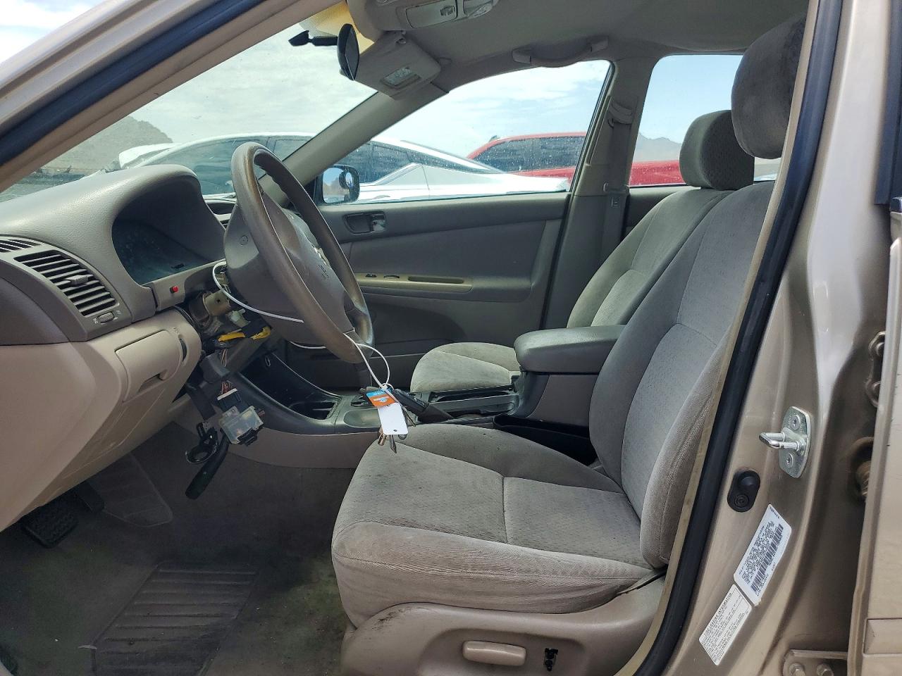 2003 Toyota Camry Le Cream vin: 4T1BE32K03U734205