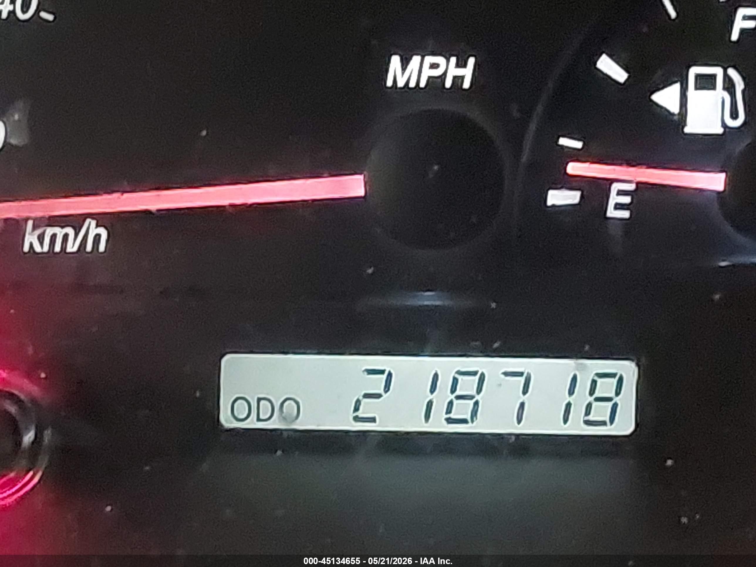 2003 Toyota Camry Le Blue vin: 4T1BE32K03U742658