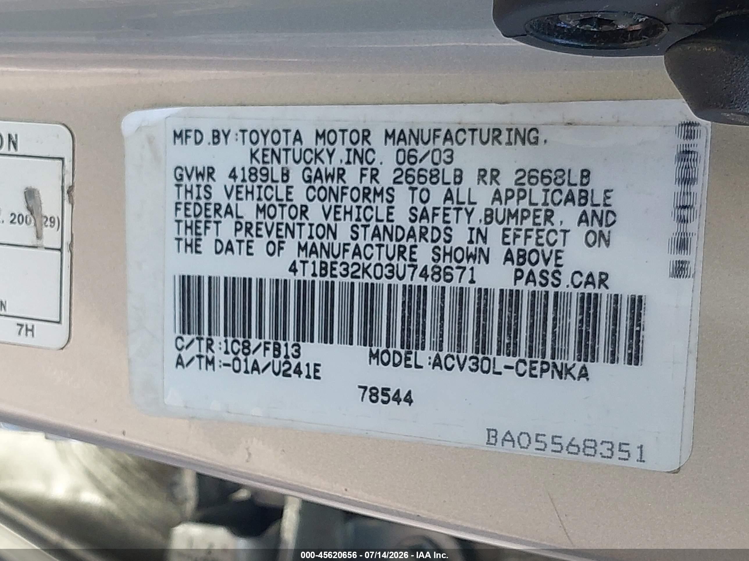2003 Toyota Camry Le Silver vin: 4T1BE32K03U748671
