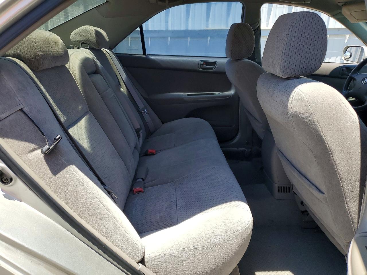 2003 Toyota Camry Le Silver vin: 4T1BE32K03U755992