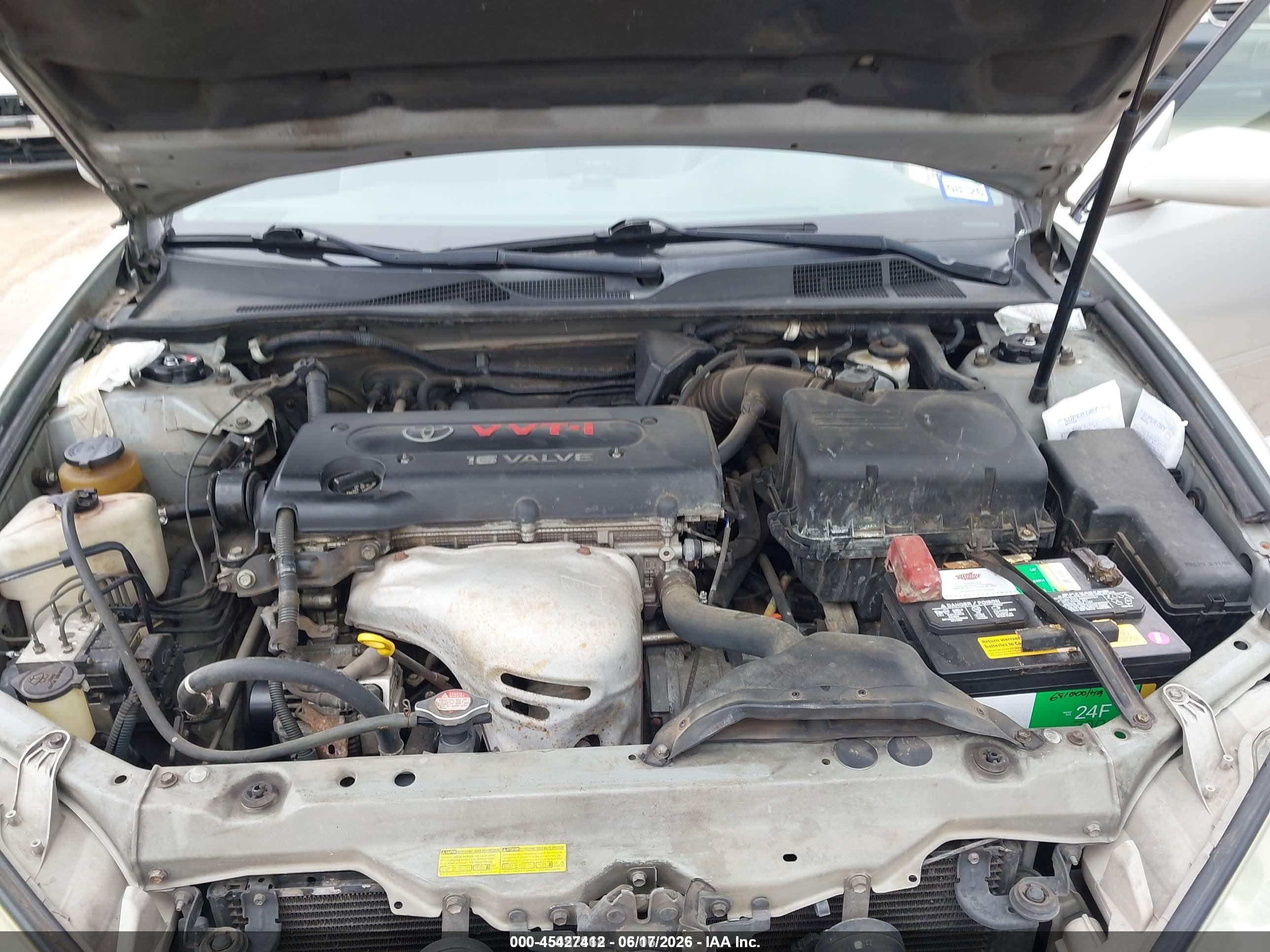 2003 Toyota Camry Le Серебряный vin: 4T1BE32K03U770427