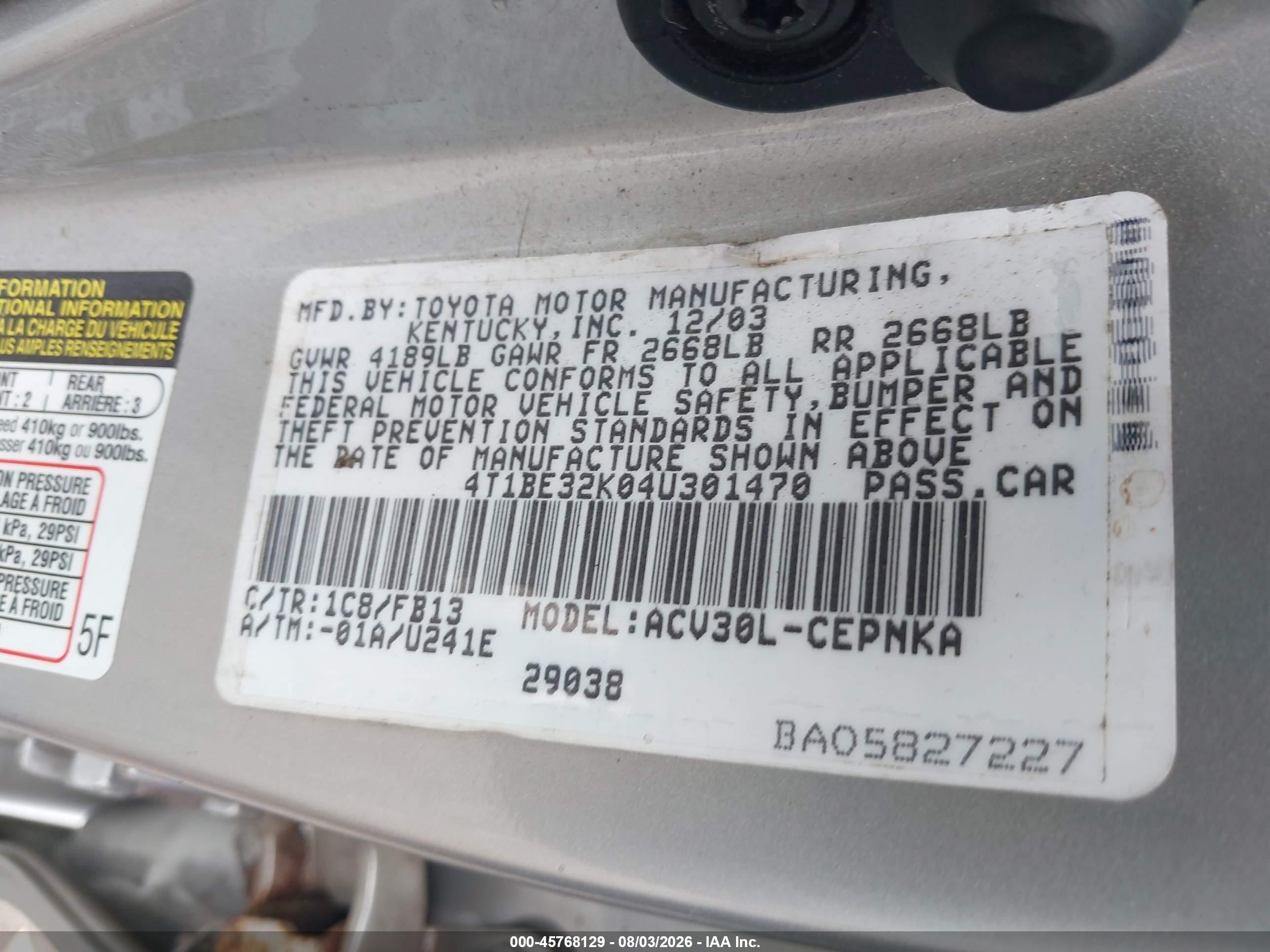 2004 Toyota Camry Le Silver vin: 4T1BE32K04U301470