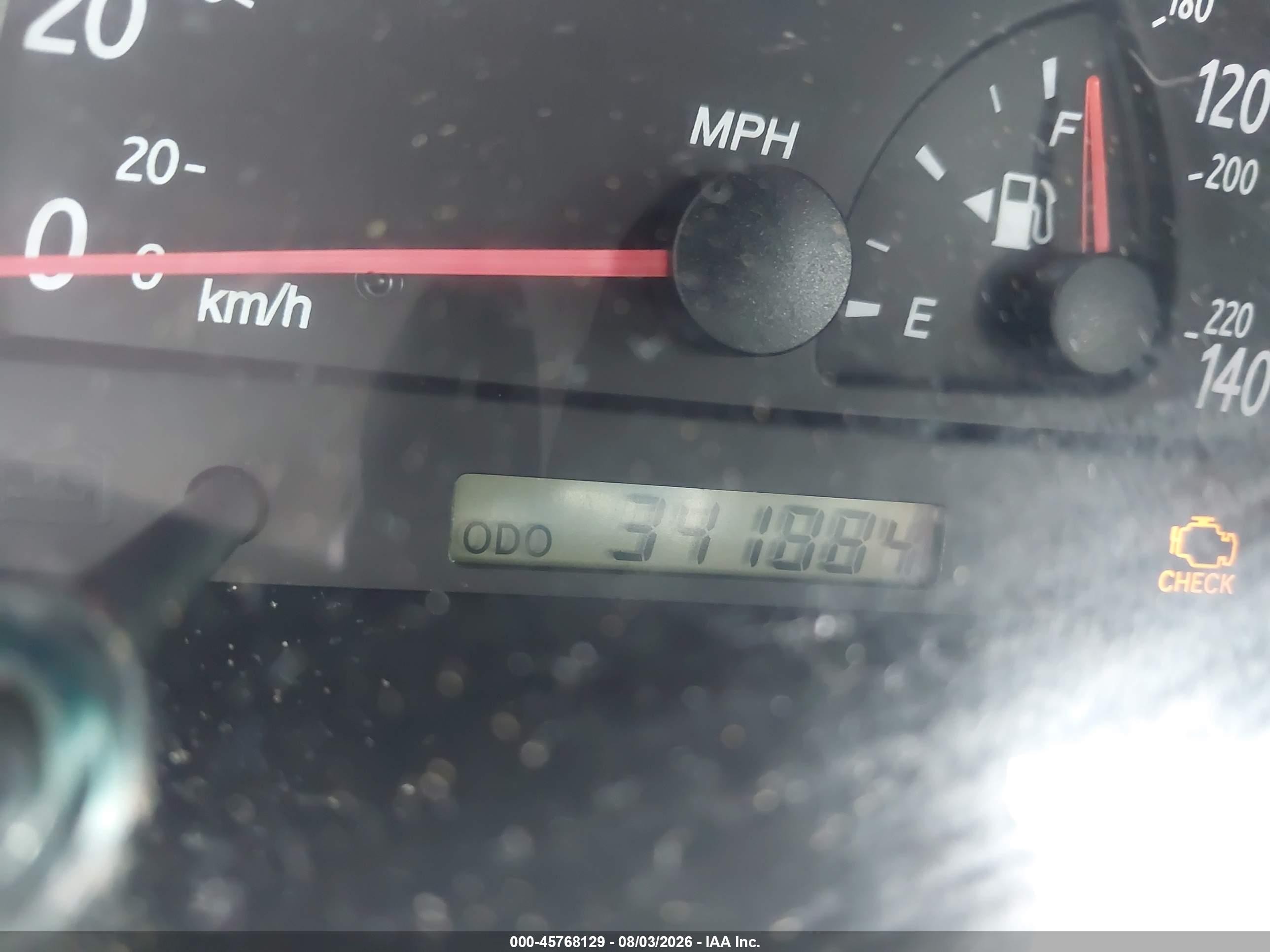 2004 Toyota Camry Le Silver vin: 4T1BE32K04U301470