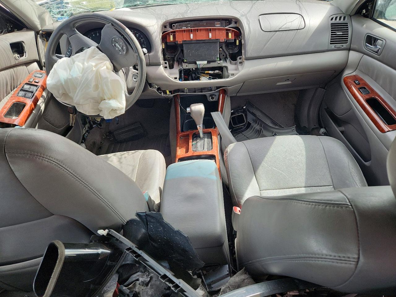 2004 Toyota Camry Xle Gray vin: 4T1BE32K04U316616