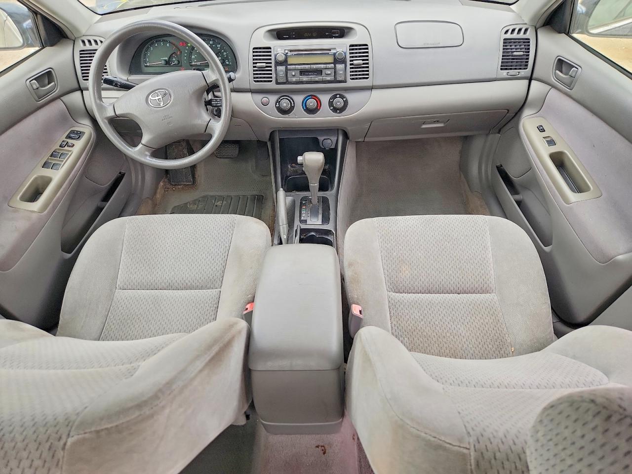 2004 Toyota Camry Le Blue vin: 4T1BE32K04U320312